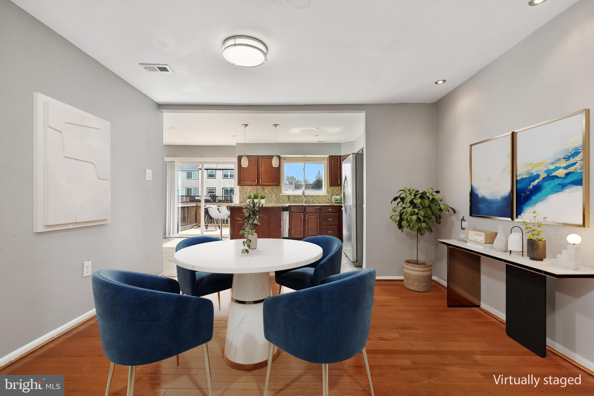 CROMWELL STATION - Residential