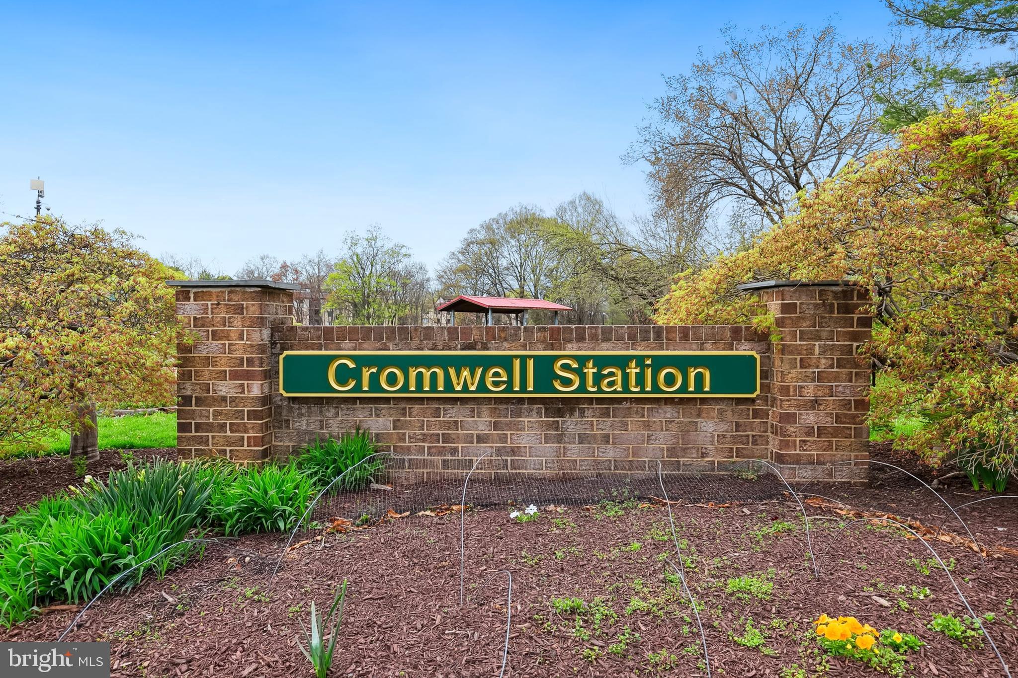 CROMWELL STATION - Residential