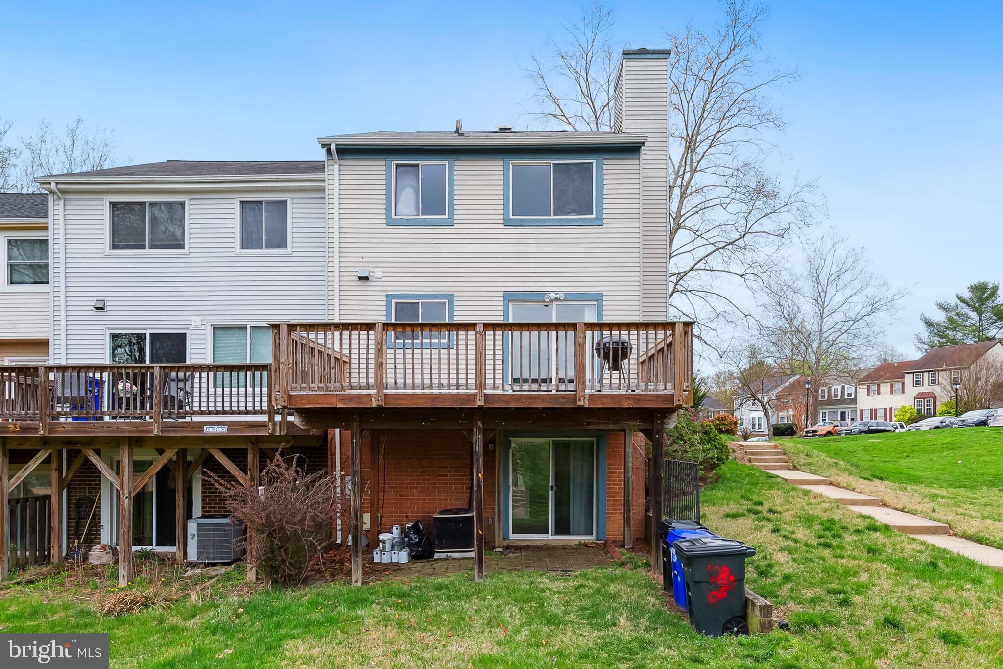 CROMWELL STATION - Residential