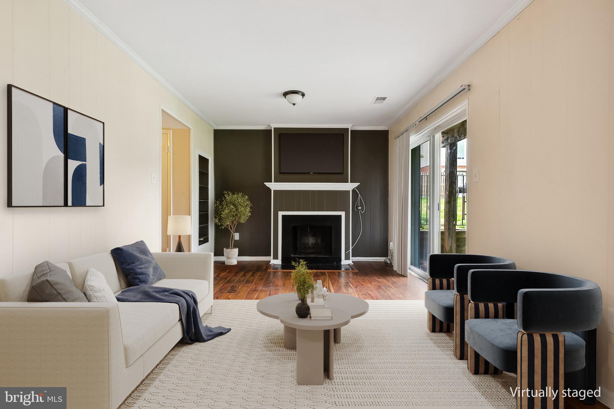 CROMWELL STATION - Residential