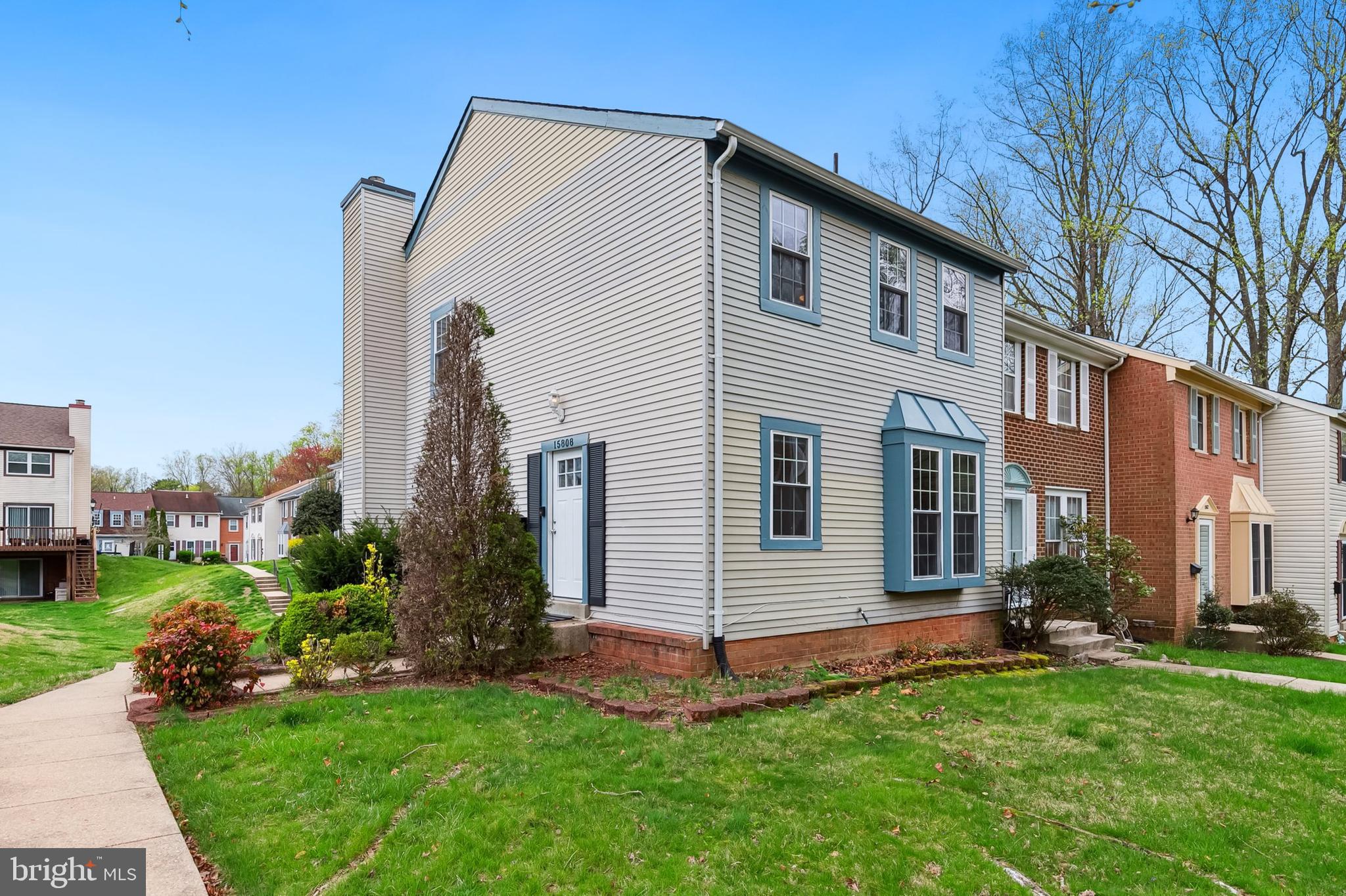 CROMWELL STATION - Residential