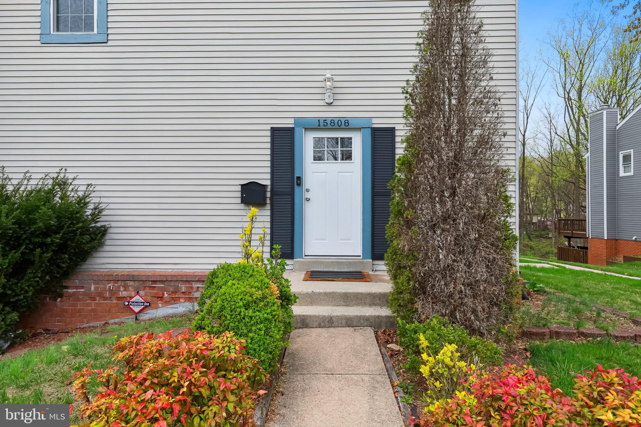 CROMWELL STATION - Residential