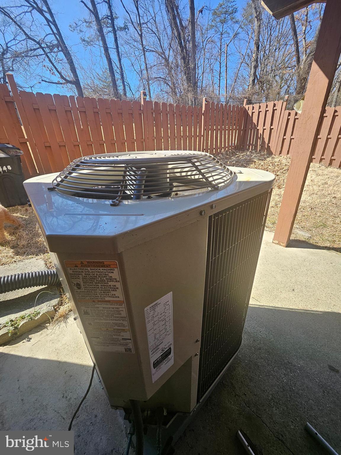 WOODS EDGE TOWNHOME CONDOMINIUMS - Residential