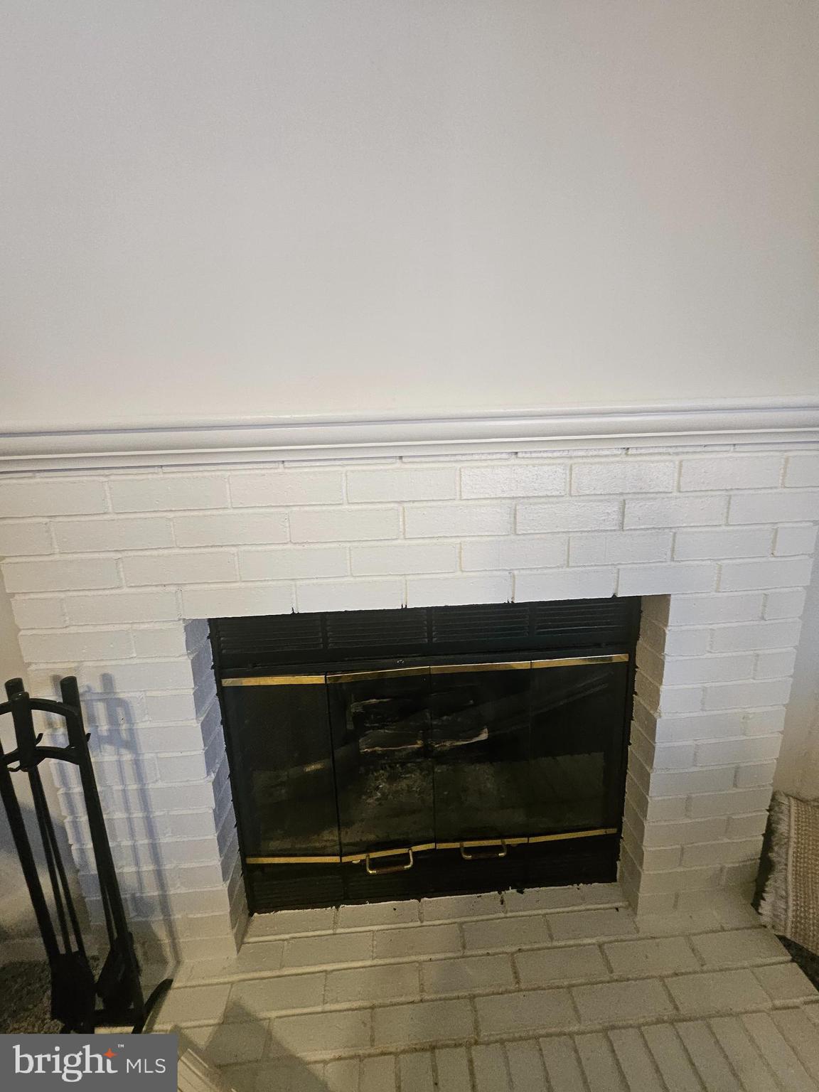 WOODS EDGE TOWNHOME CONDOMINIUMS - Residential