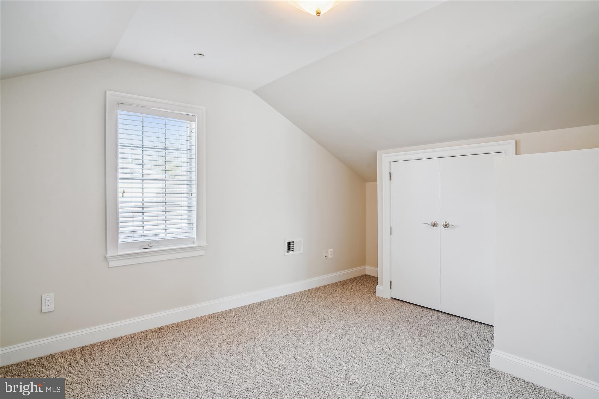 MERRIMACK PARK - Residential