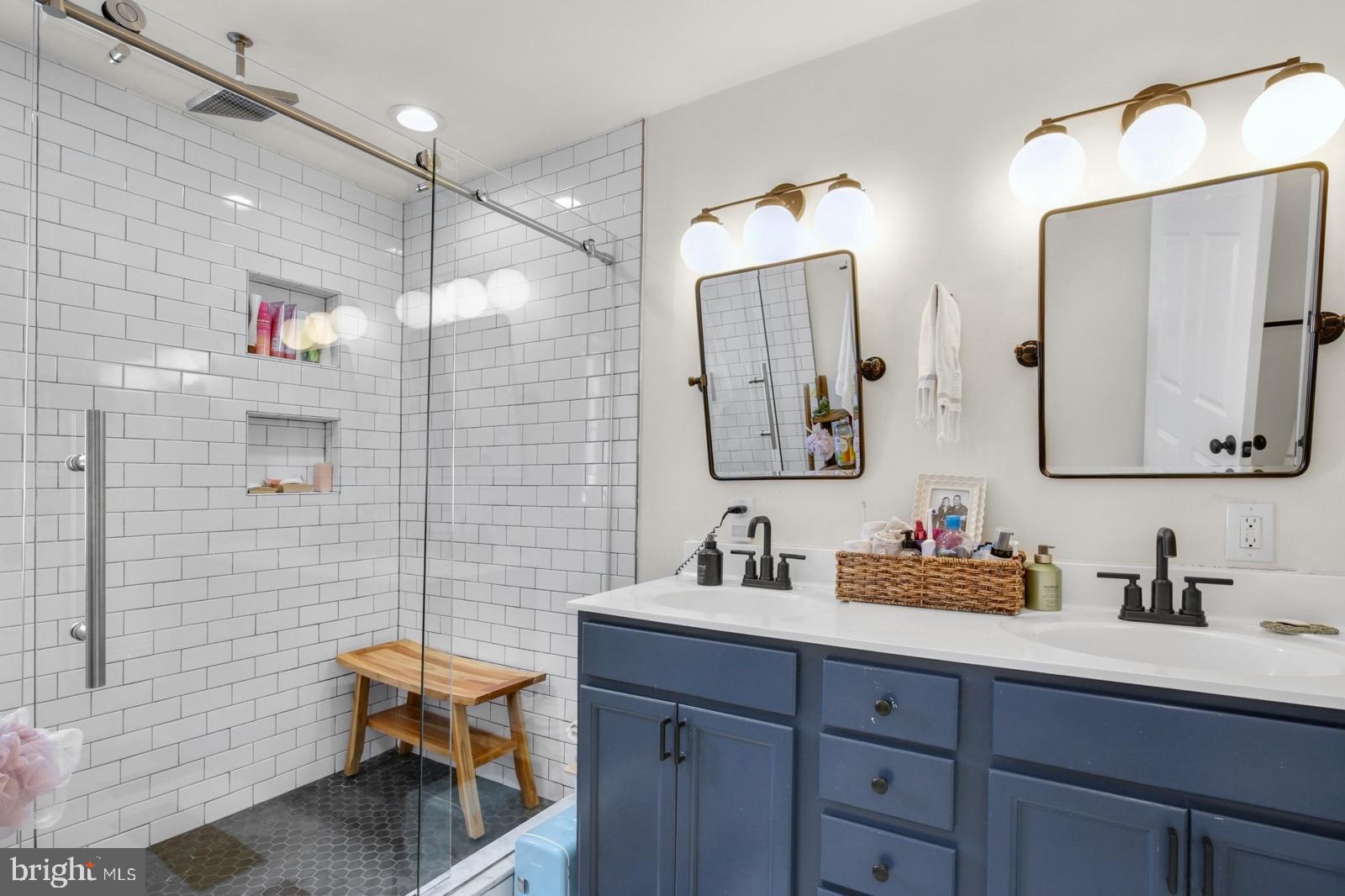 NEWBOLD - Residential Lease