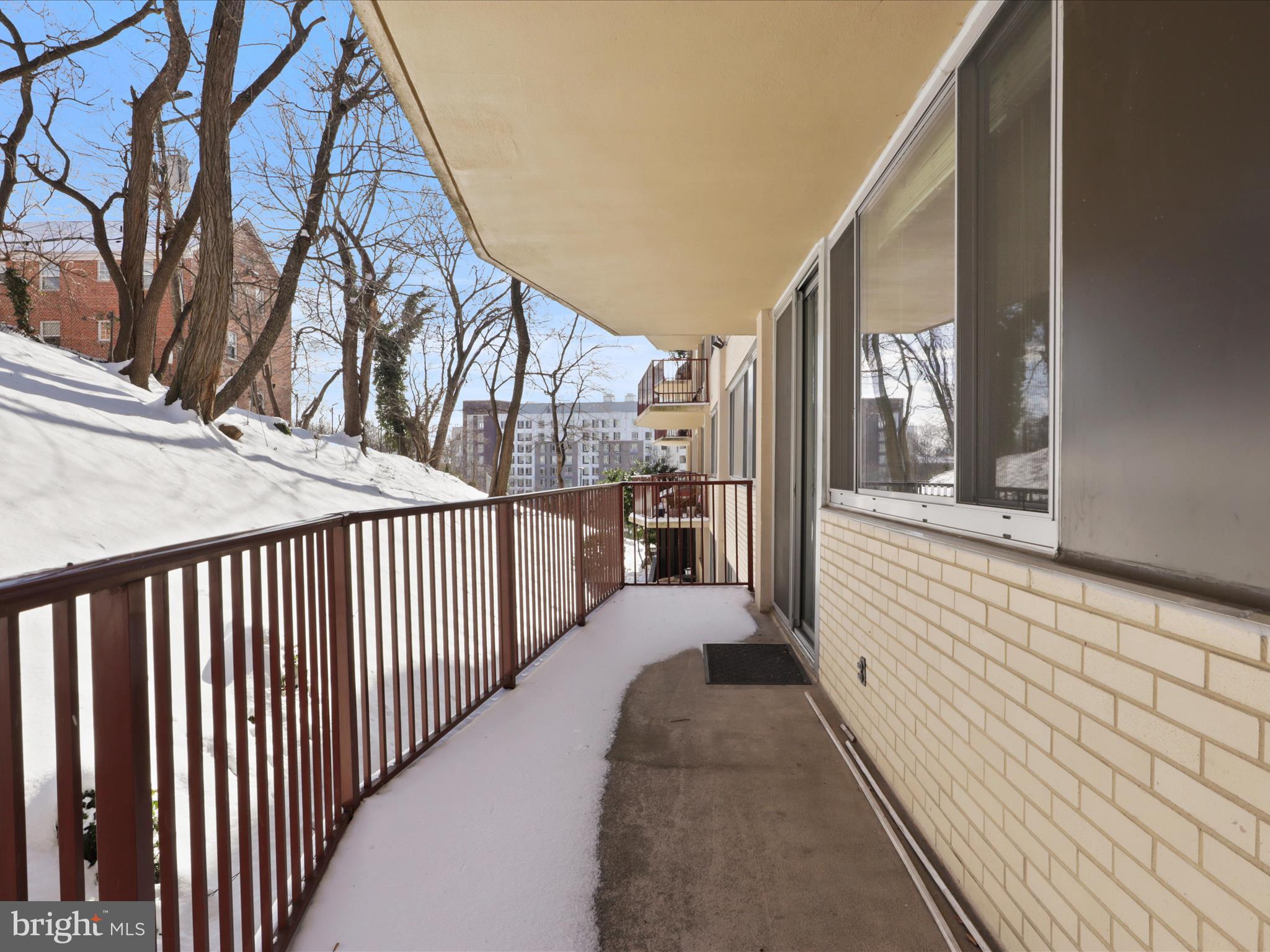 5353 COLUMBIA PIKE 208