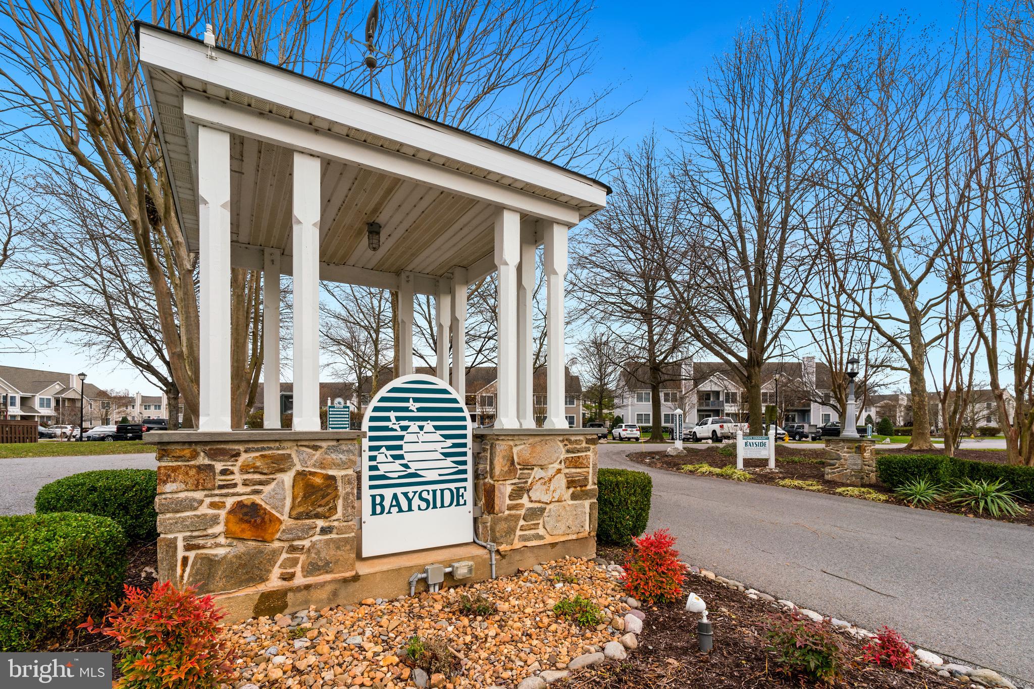 BAYSIDE - Residential