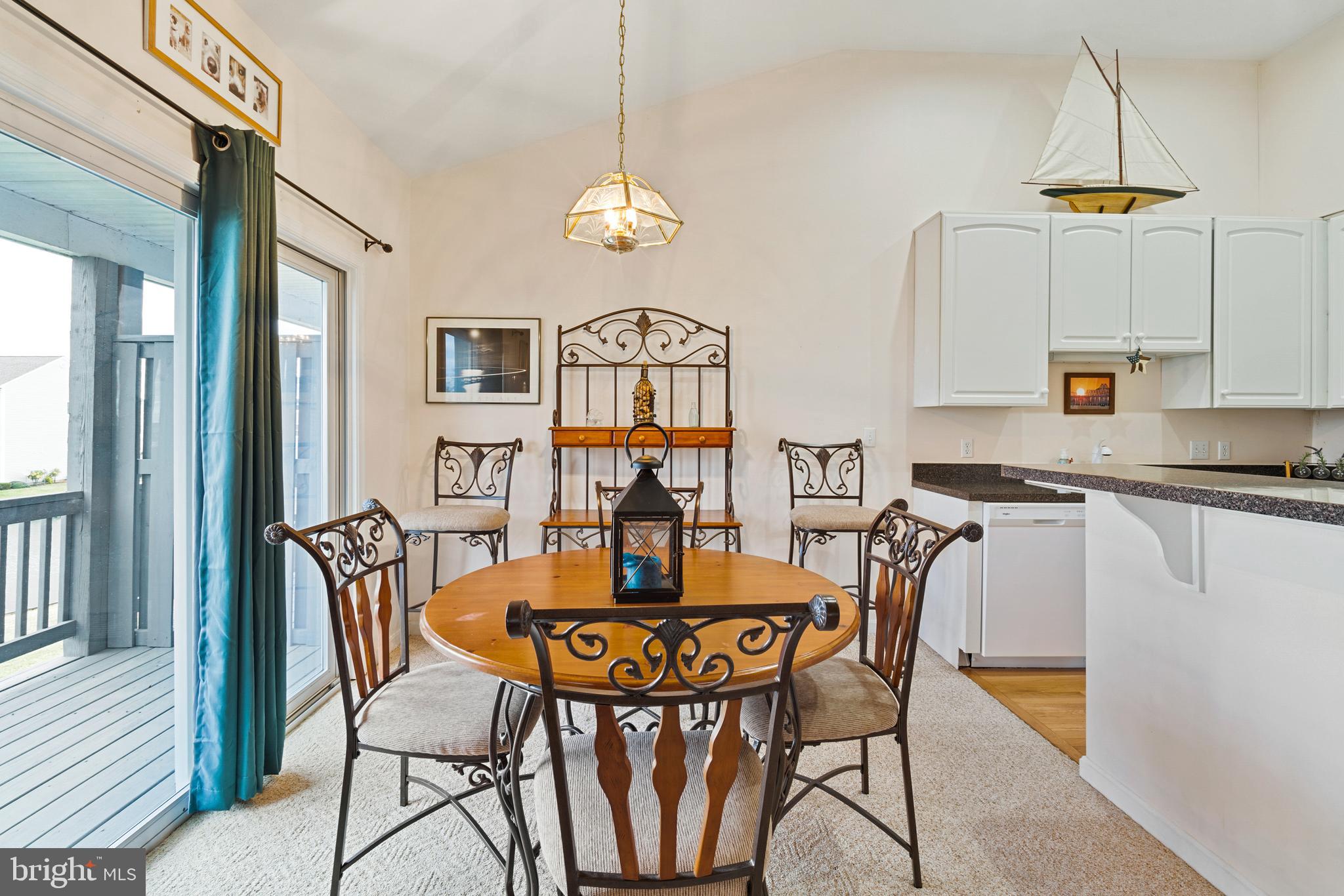 BAYSIDE - Residential