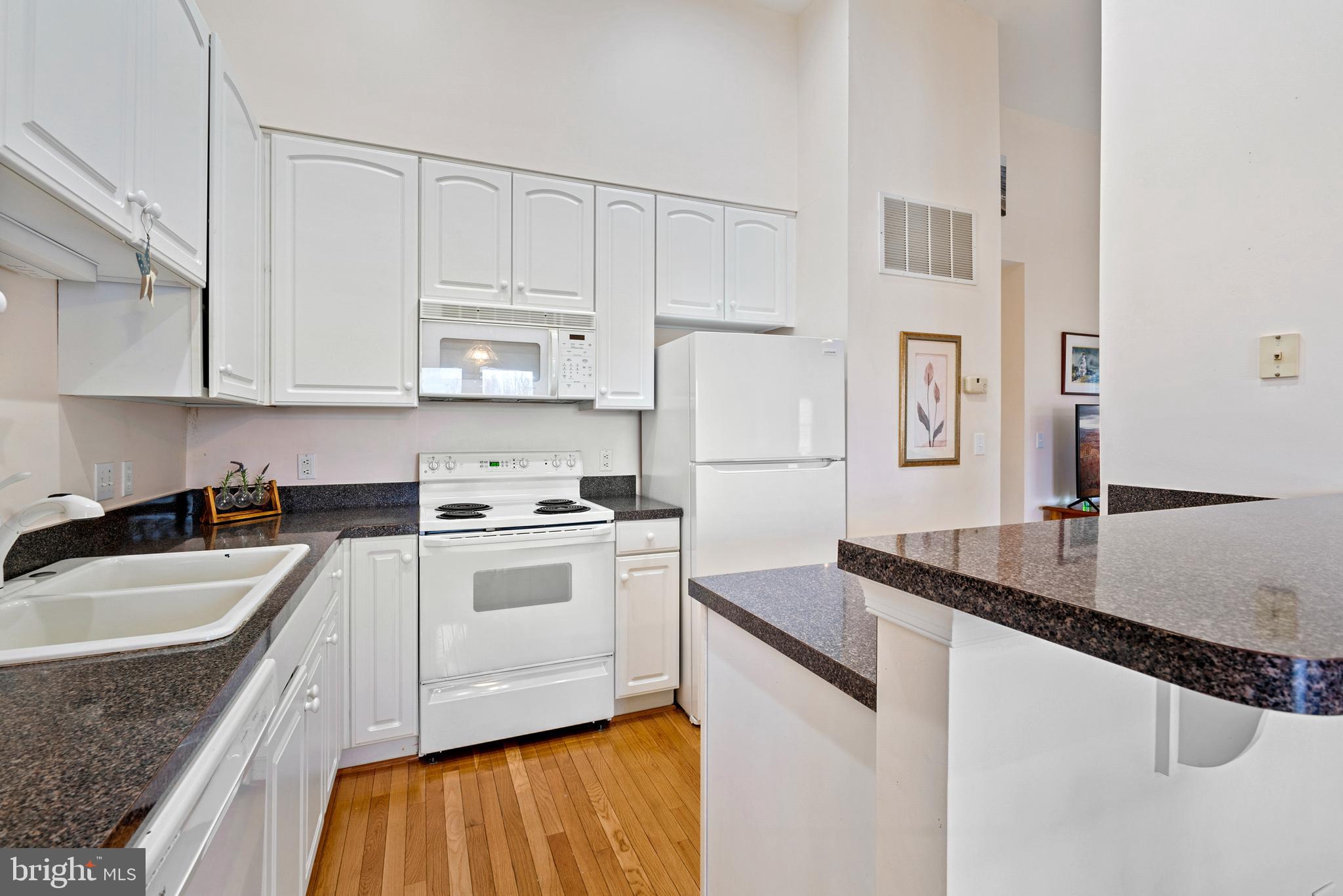 BAYSIDE - Residential