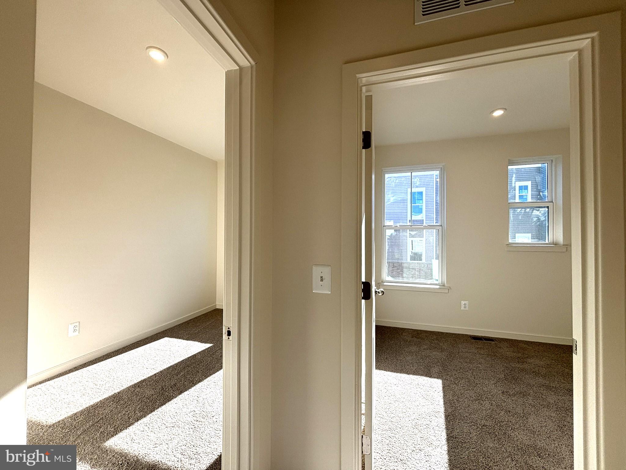 CASCADE LANDING - Residential