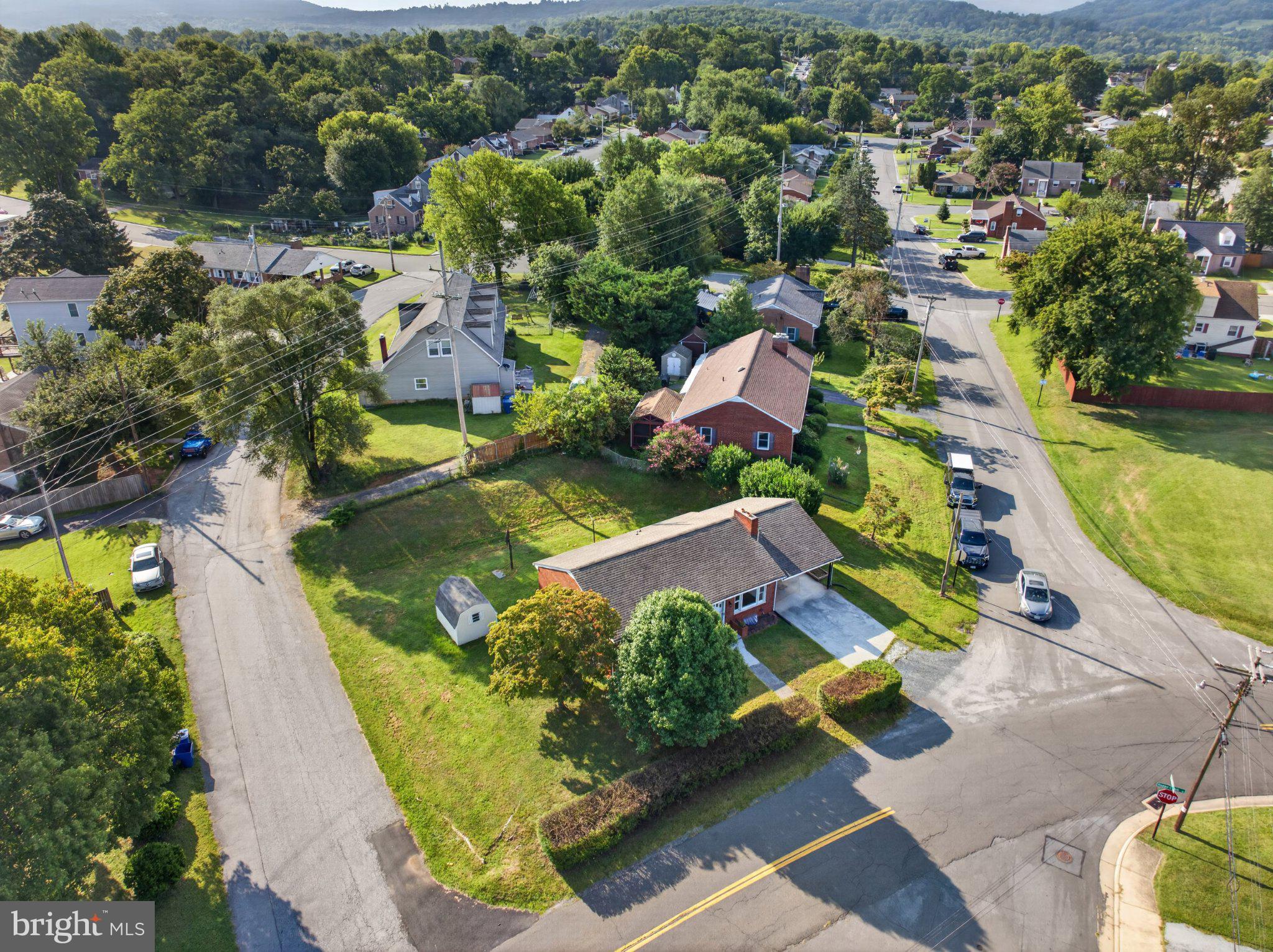 801 HAPPY CREEK ROAD