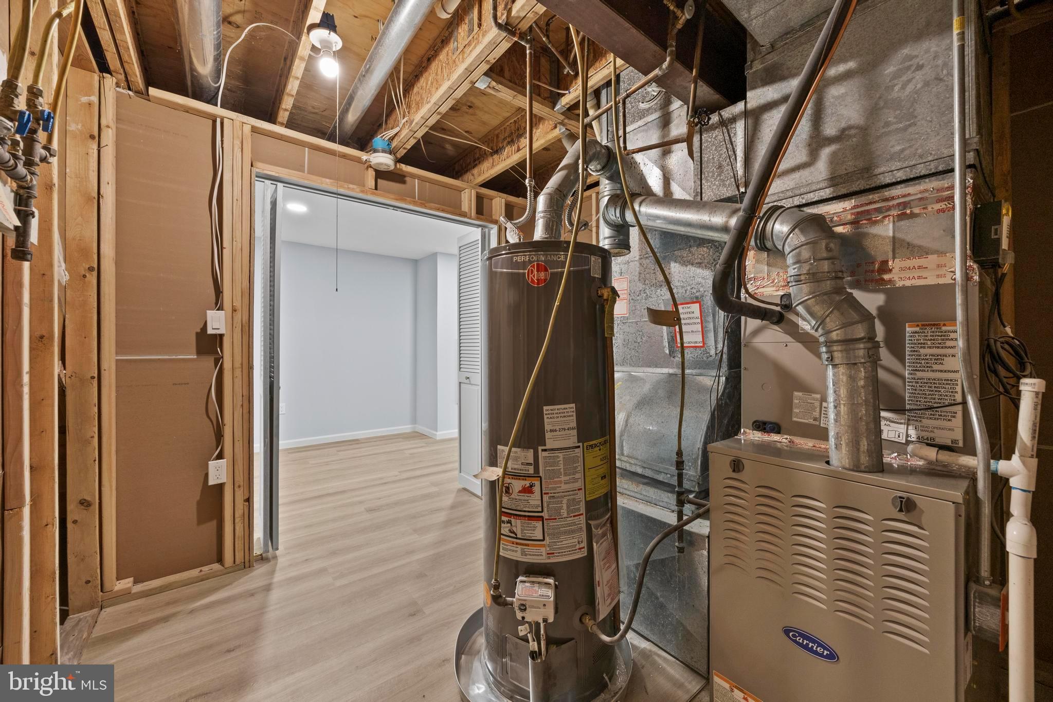 CARDINAL CREST - Residential