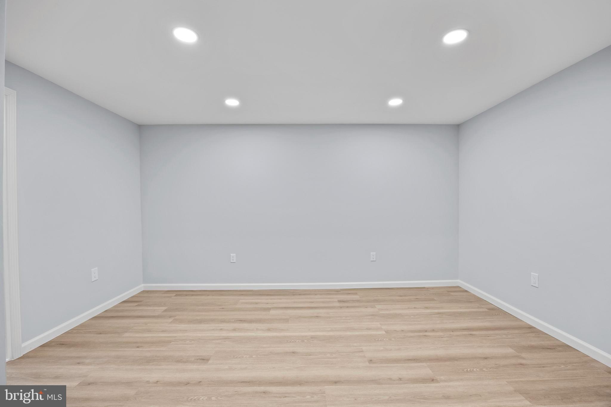 CARDINAL CREST - Residential