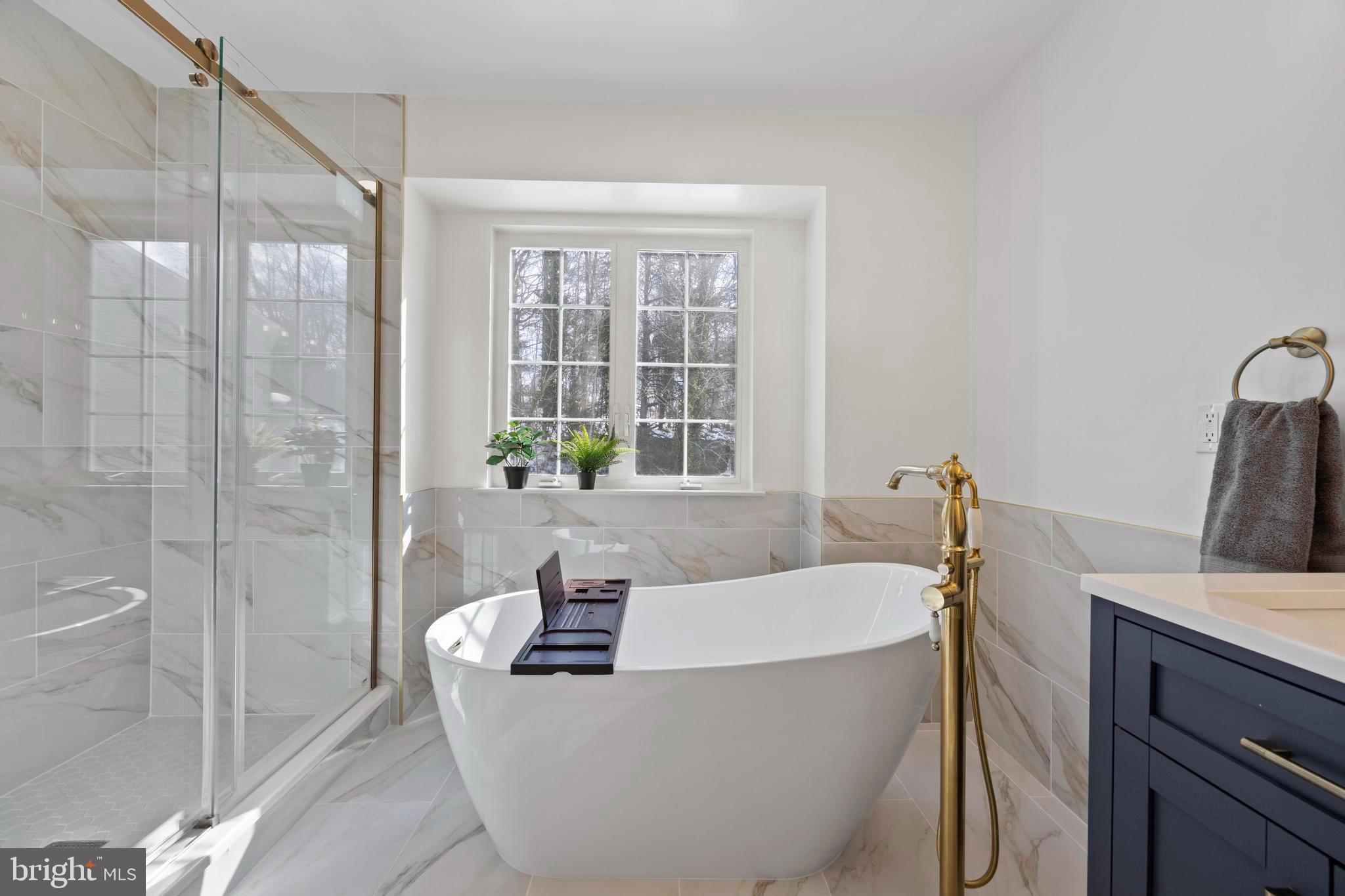 CARDINAL CREST - Residential