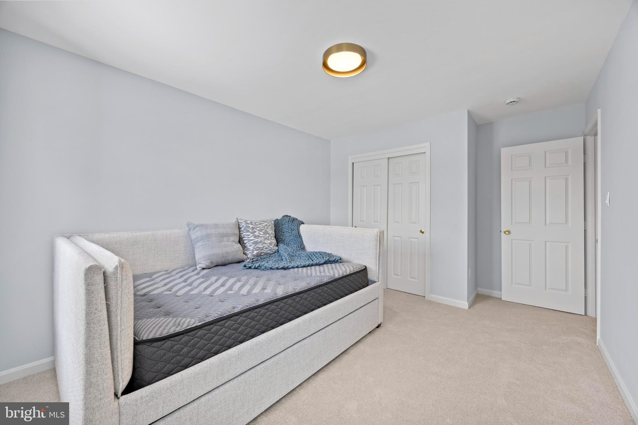 CARDINAL CREST - Residential