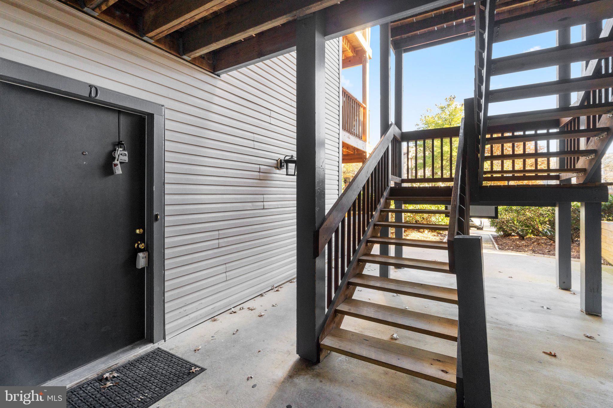 SURREY AT MANCHESTER LAKES - Residential Lease