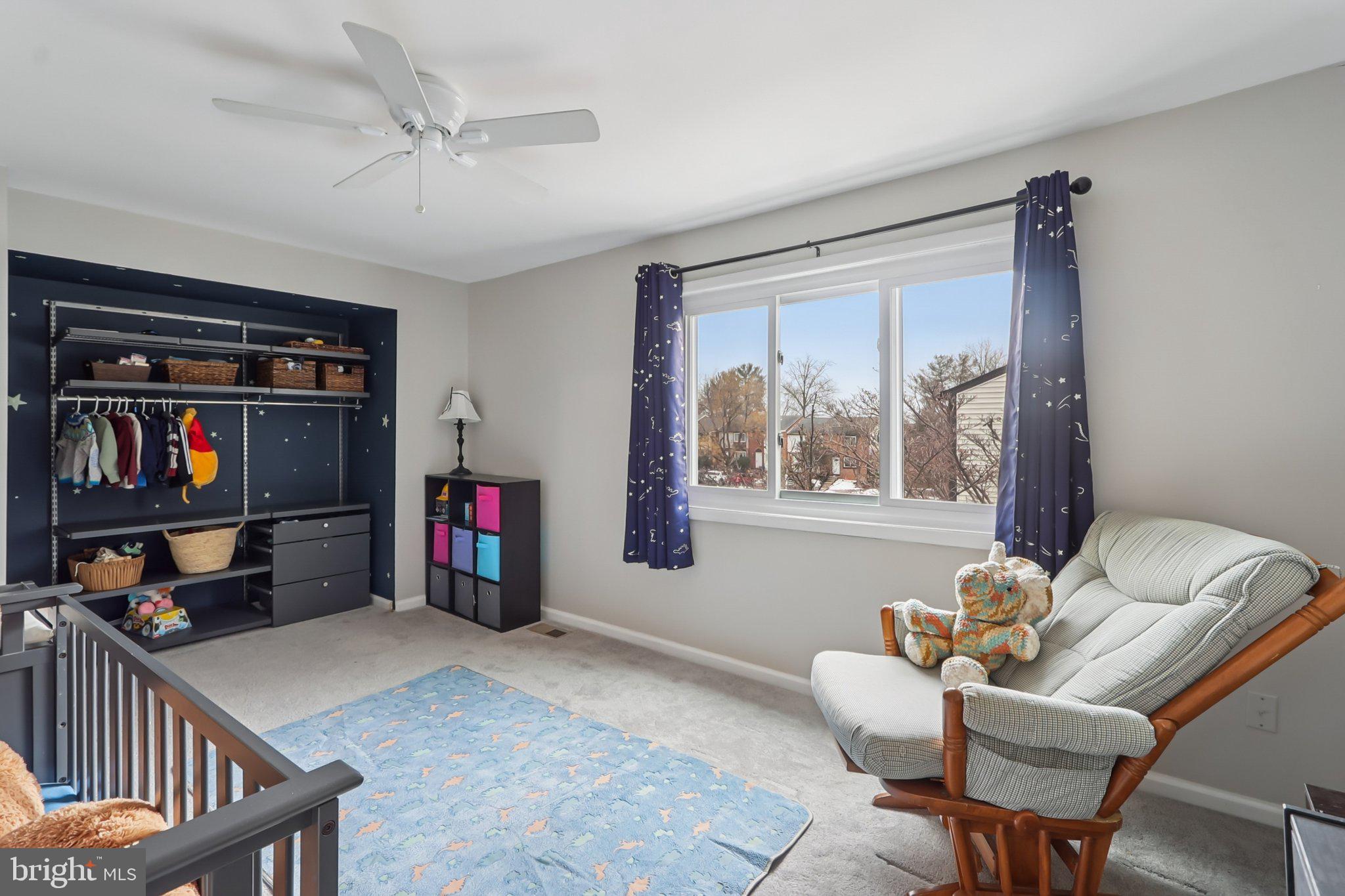 HUNINGTON RIDGE 2 - Residential