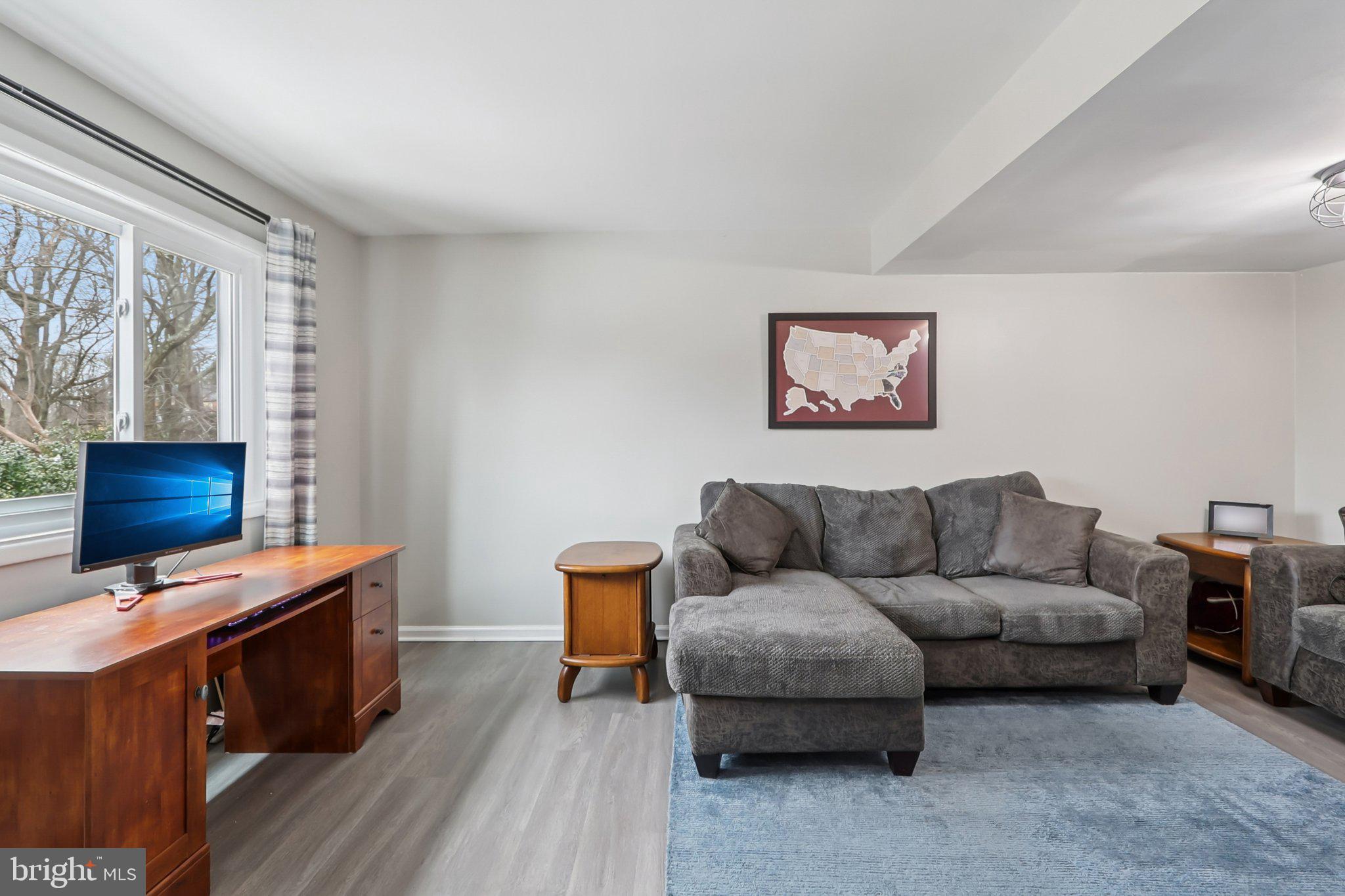 HUNINGTON RIDGE 2 - Residential