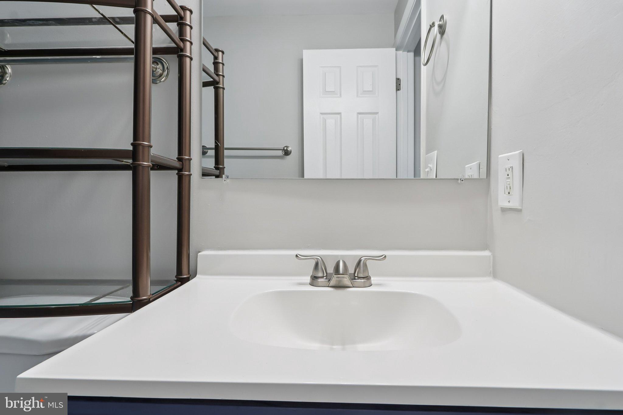 HUNINGTON RIDGE 2 - Residential