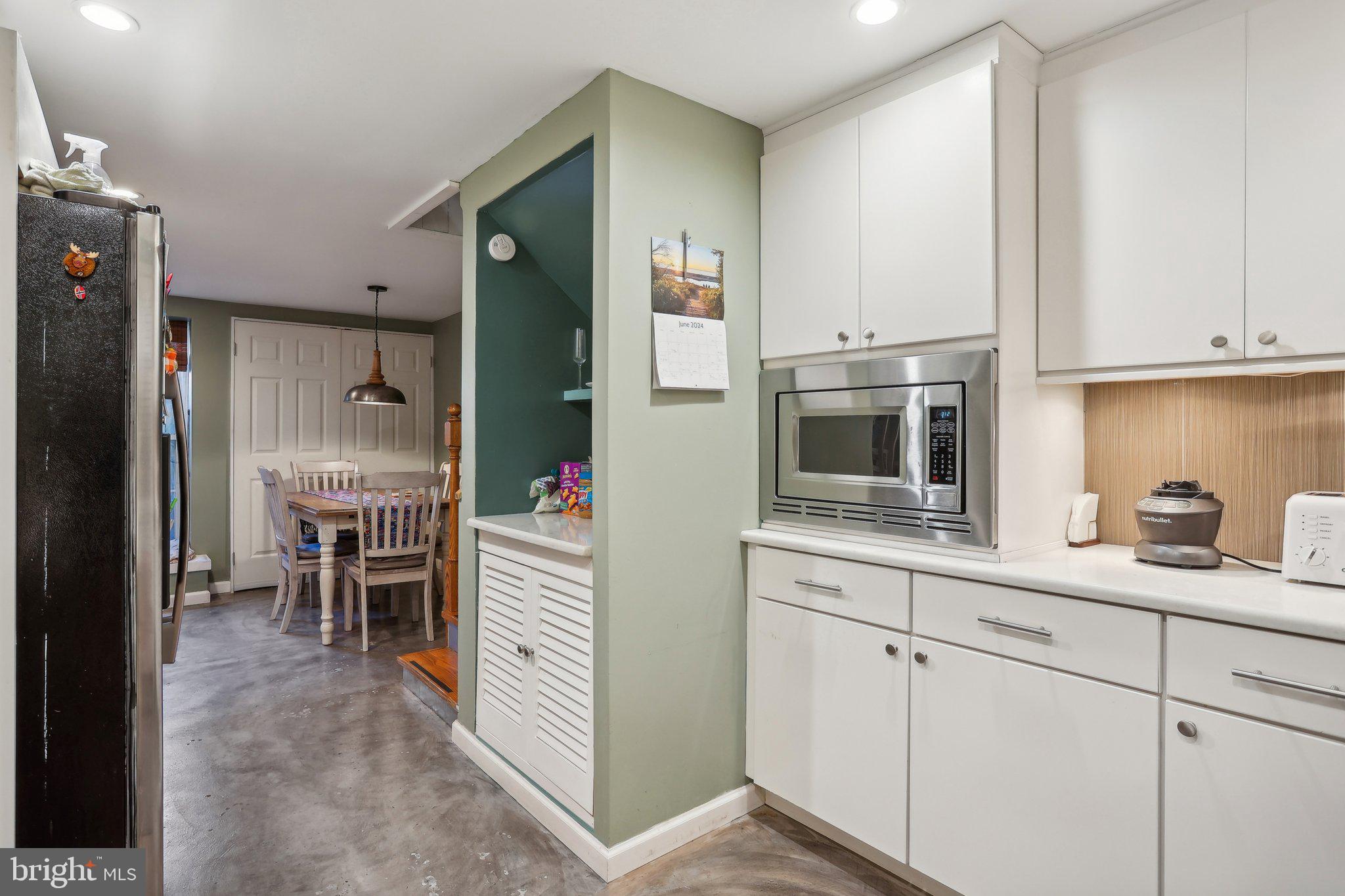 WASHINGTON SQ WEST - Residential