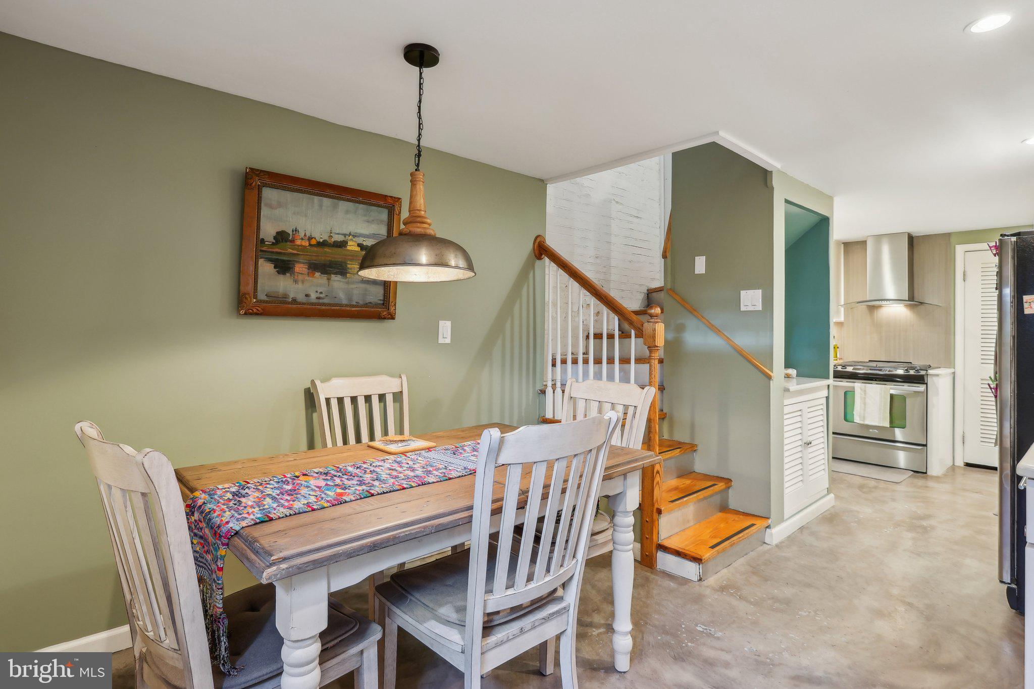 WASHINGTON SQ WEST - Residential