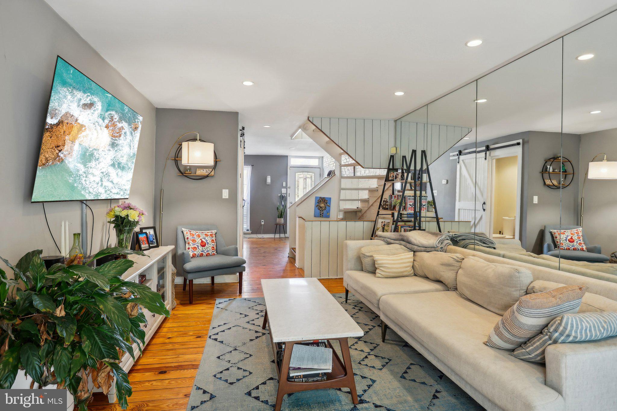 WASHINGTON SQ WEST - Residential