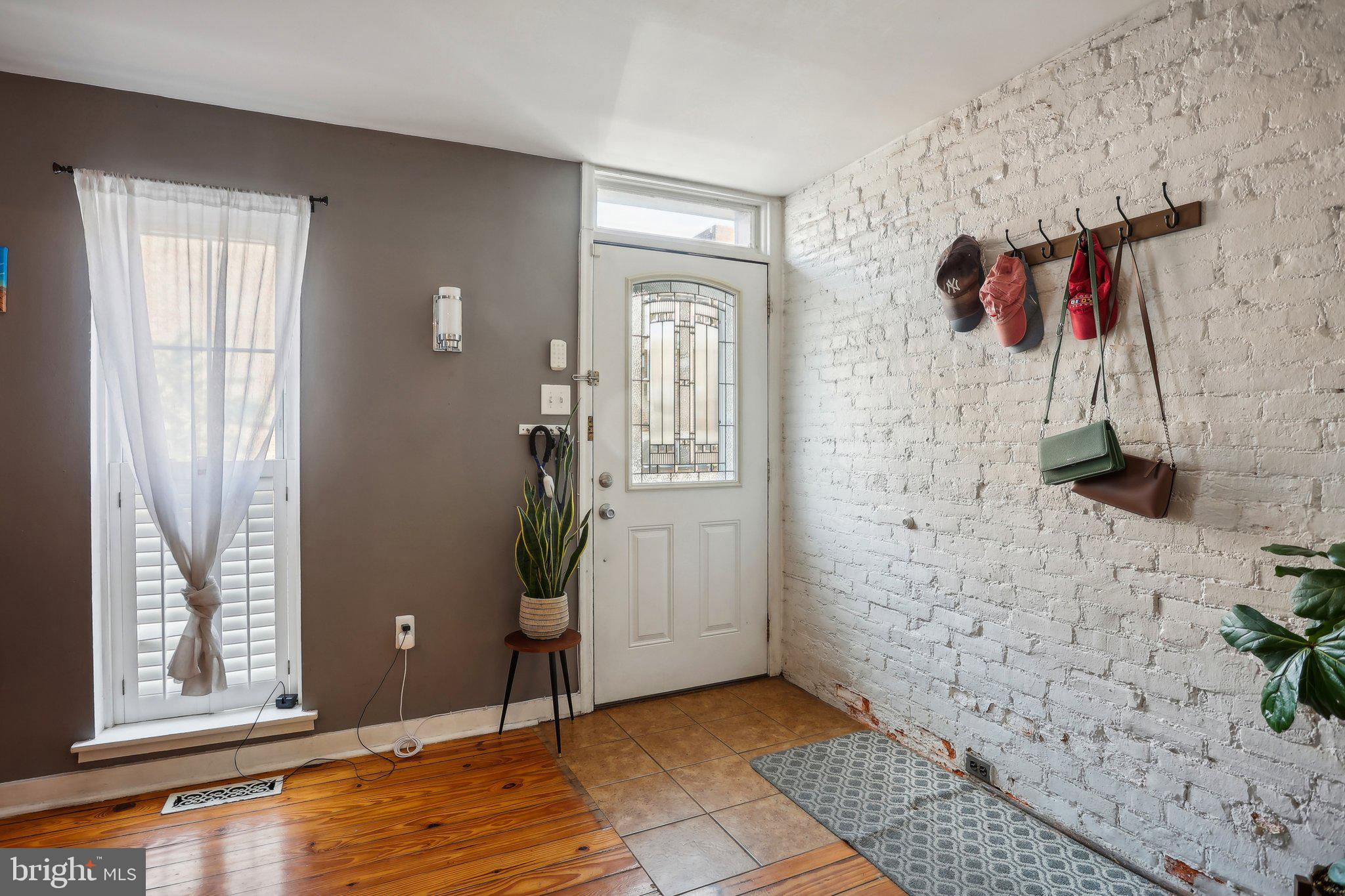 WASHINGTON SQ WEST - Residential