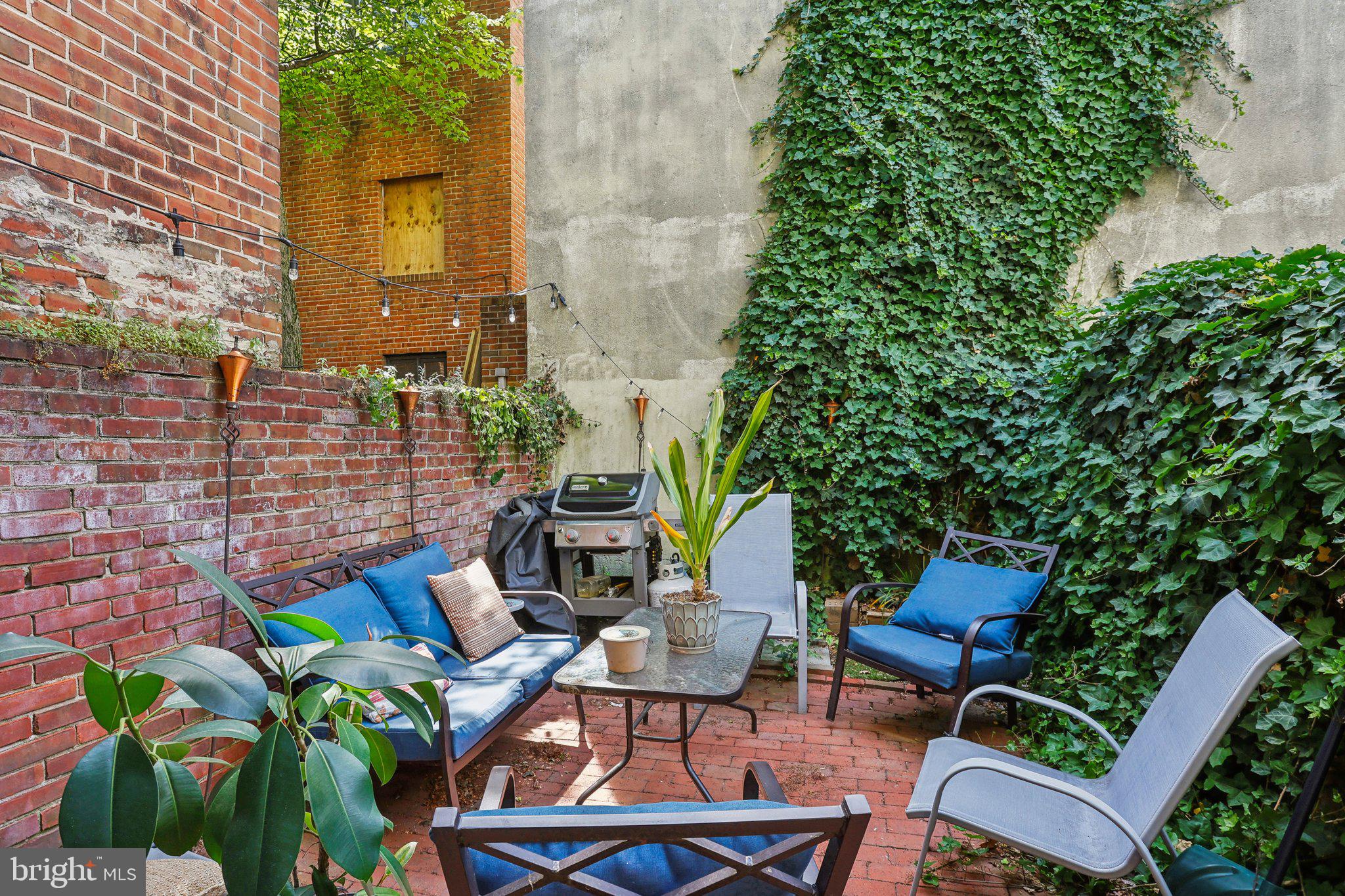 WASHINGTON SQ WEST - Residential