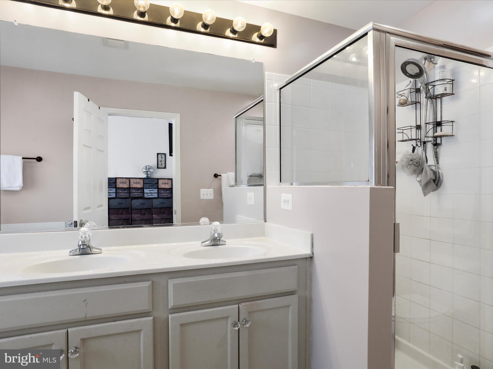 BERKELEY RIDGE - Residential