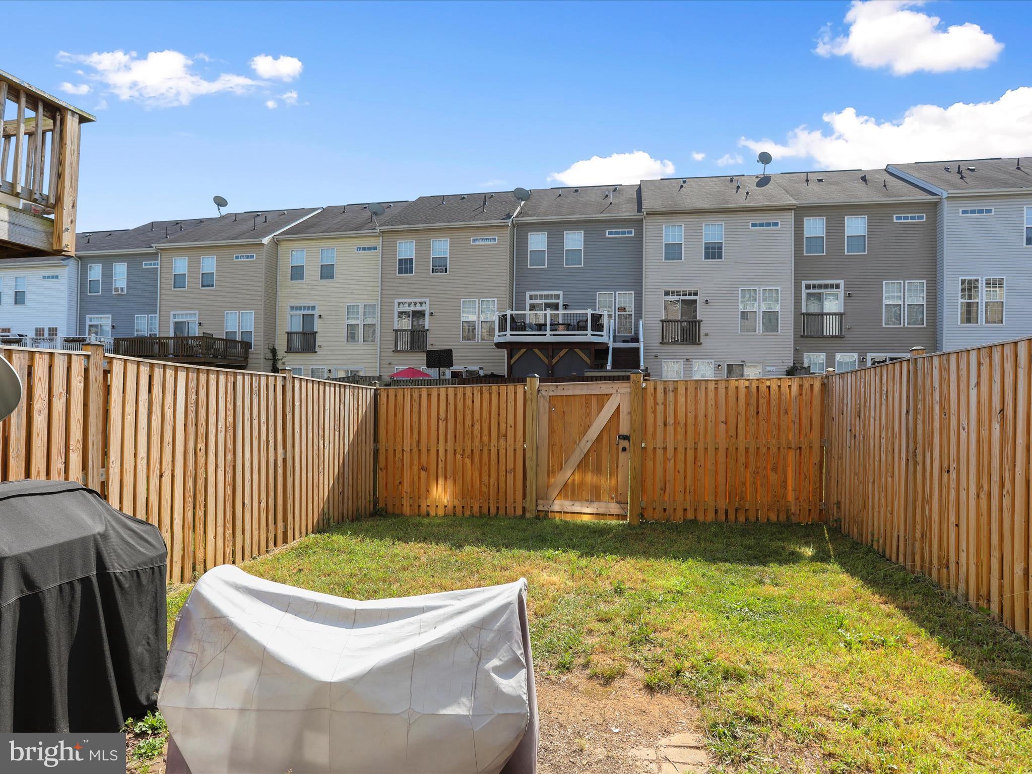 BERKELEY RIDGE - Residential