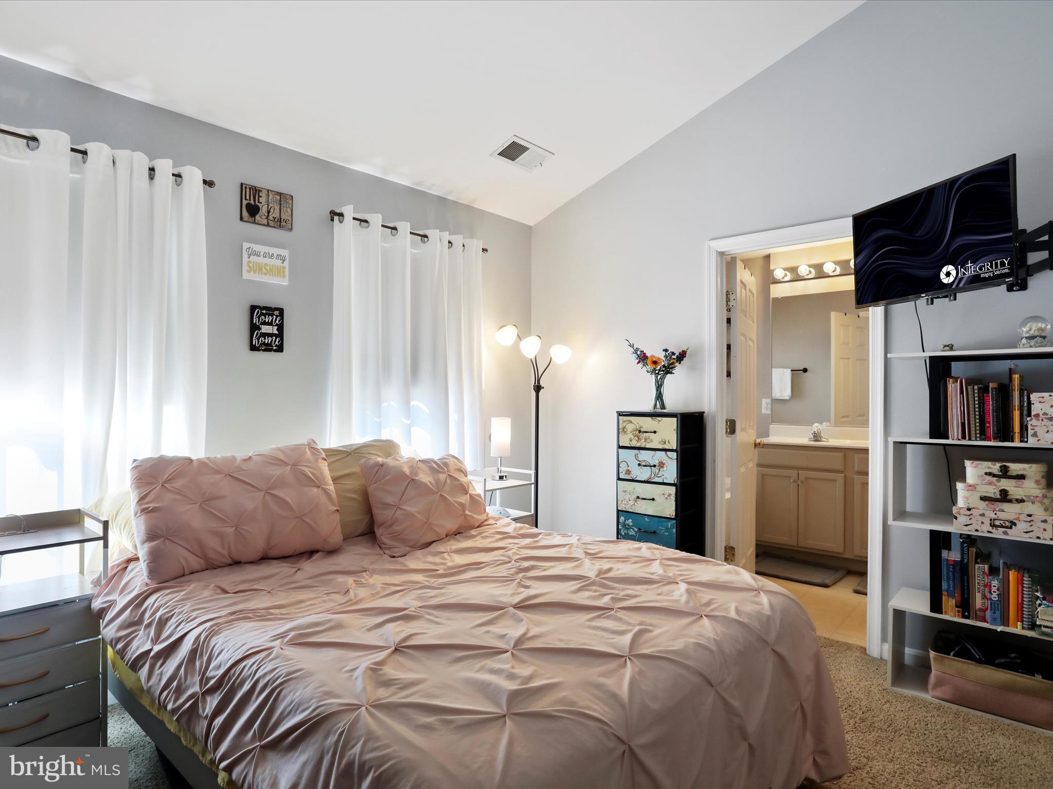 BERKELEY RIDGE - Residential