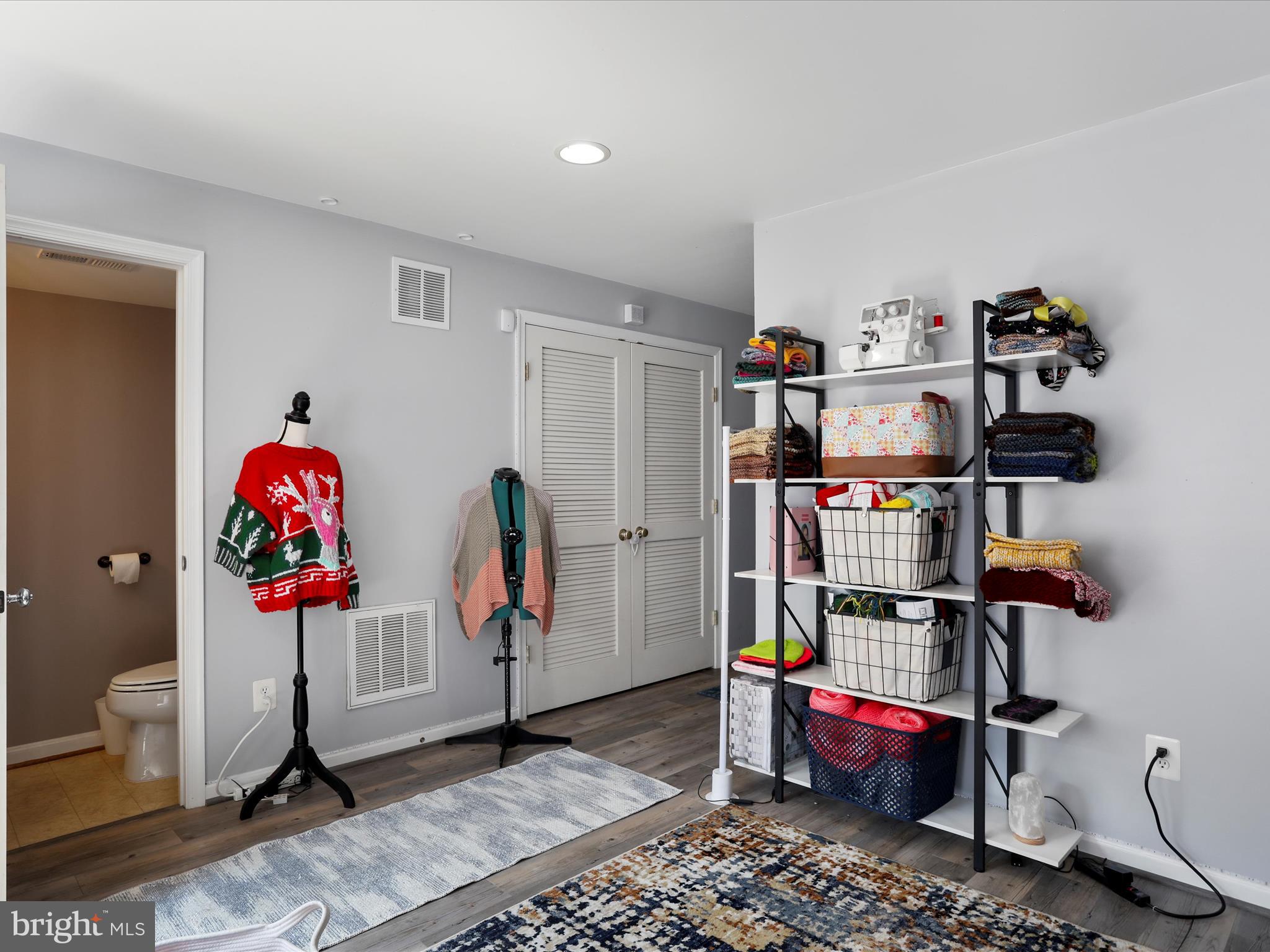 BERKELEY RIDGE - Residential