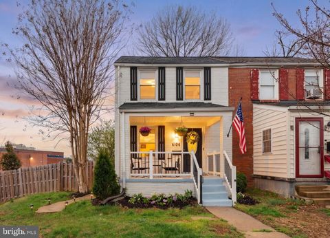 Townhouse For Sale - 6106 N Kings Highway<br/> ALEXANDRIA, VA 22303