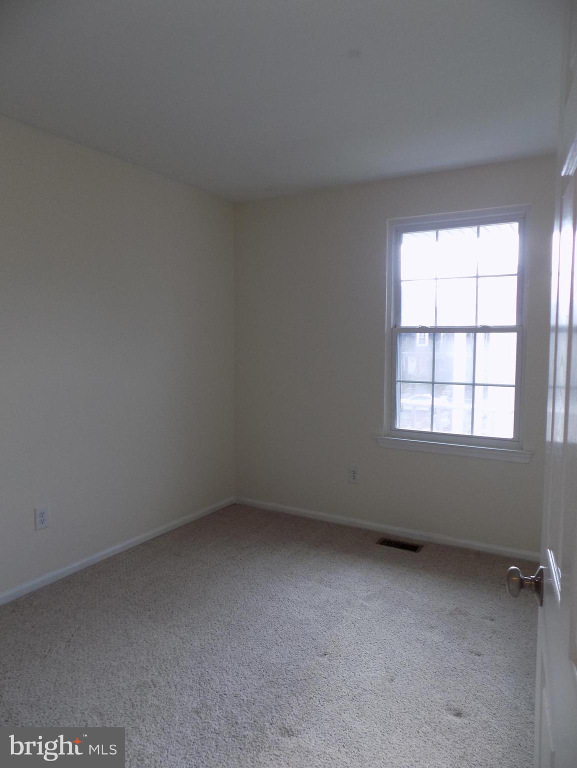 FRANKLIN FARM - Residential Lease