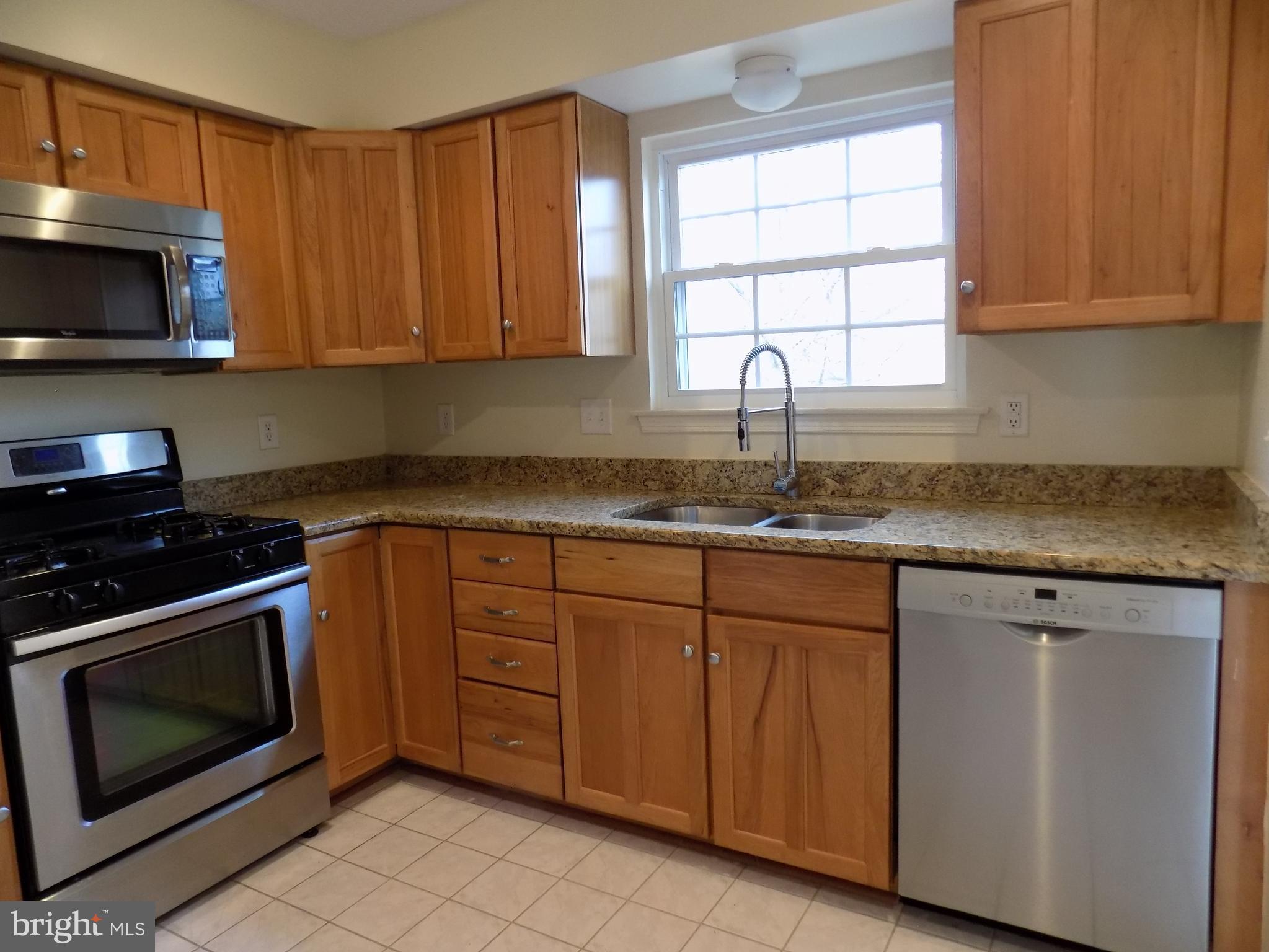 FRANKLIN FARM - Residential Lease