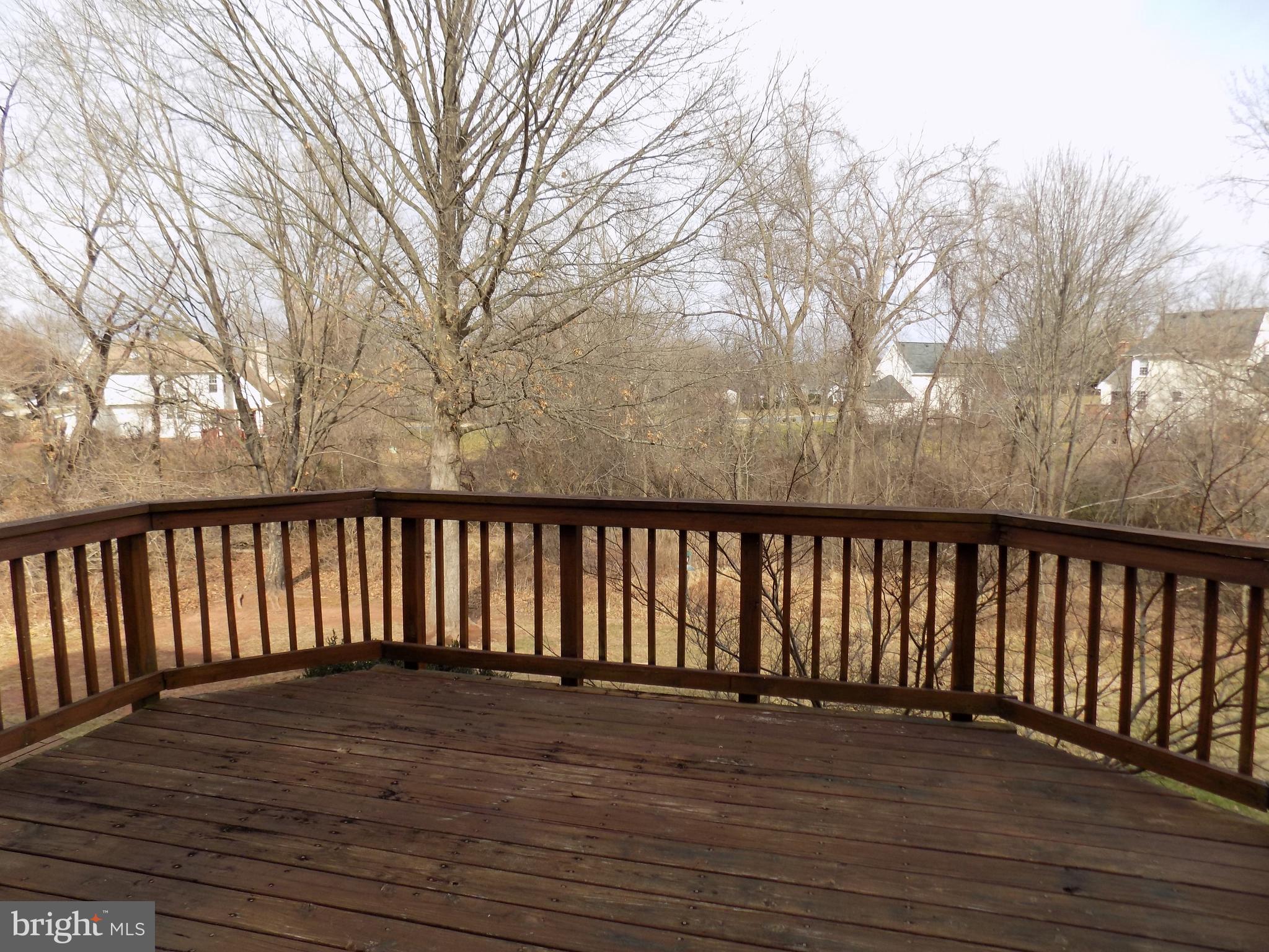 FRANKLIN FARM - Residential Lease