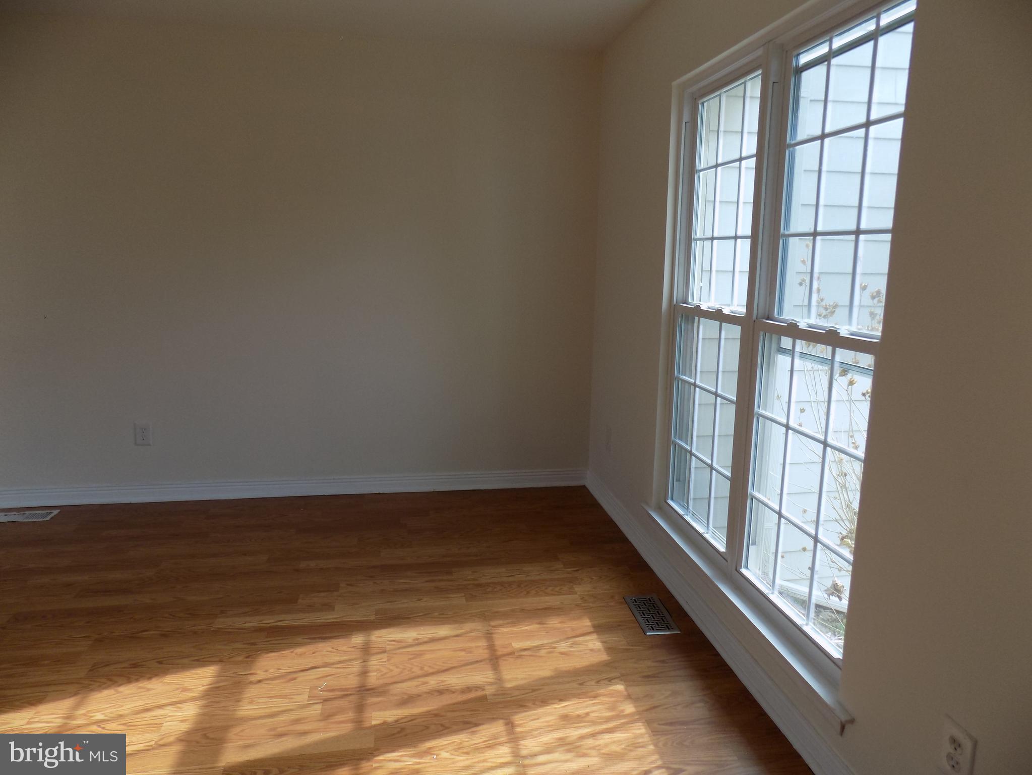 FRANKLIN FARM - Residential Lease