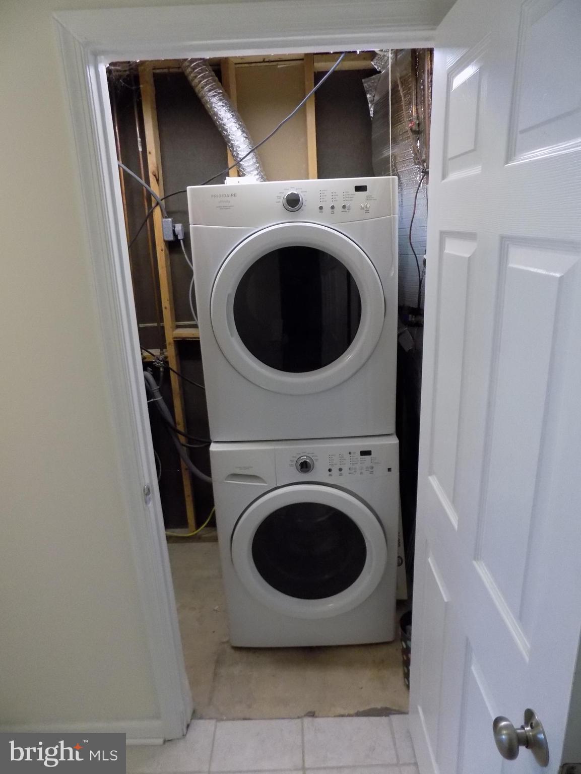 FRANKLIN FARM - Residential Lease