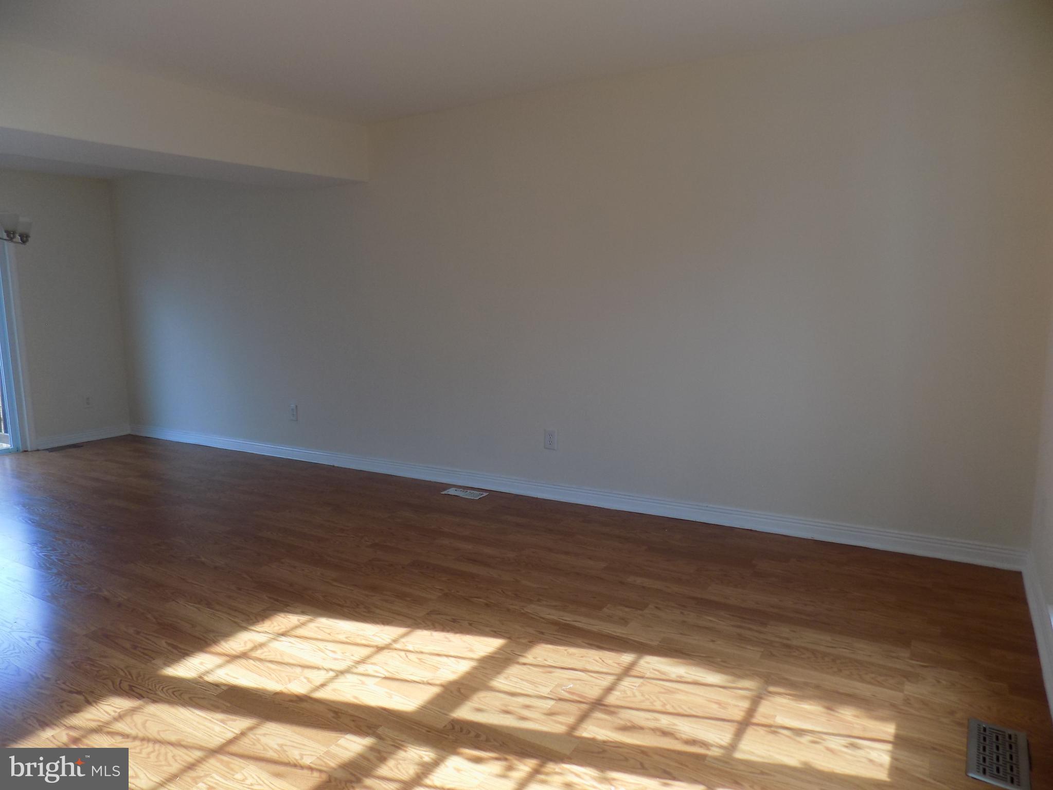 FRANKLIN FARM - Residential Lease