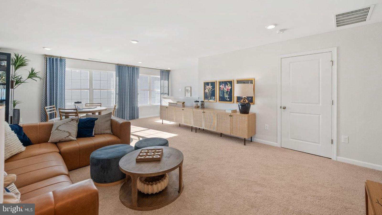 TOLLHOUSE WOODS - Residential