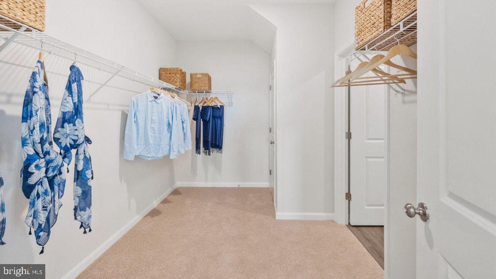 TOLLHOUSE WOODS - Residential