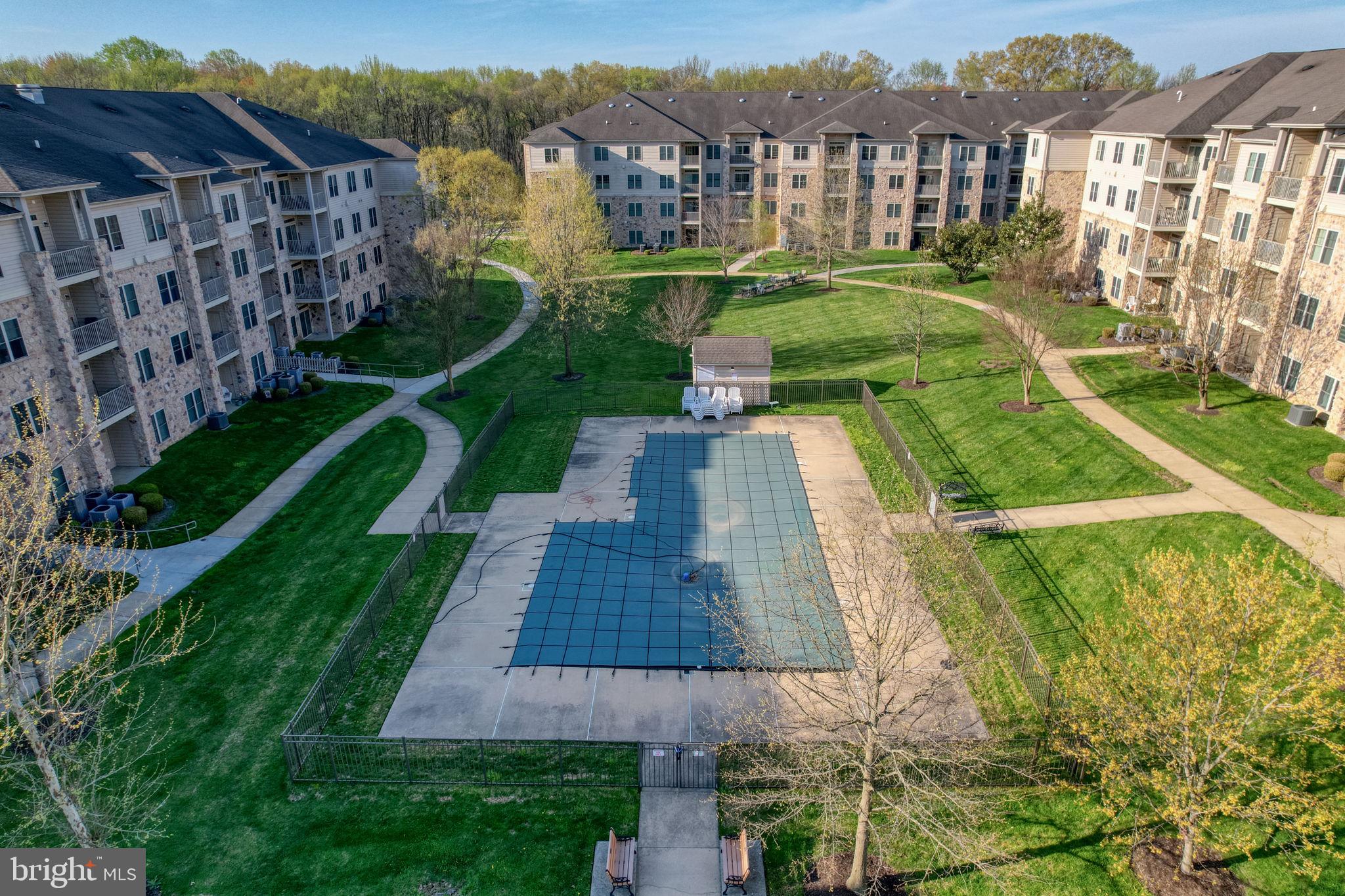 FOUNTAINVIEW - Residential