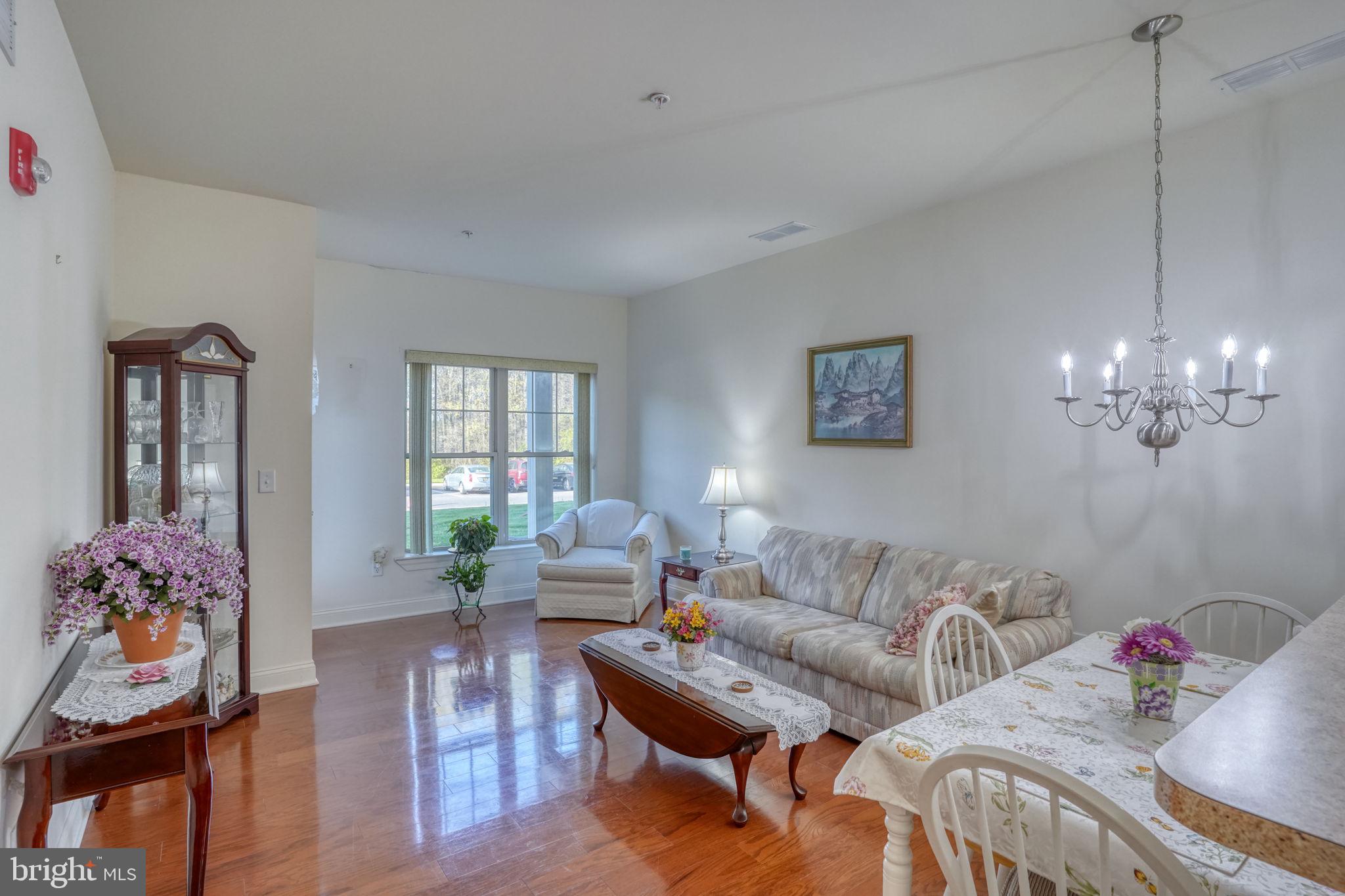 FOUNTAINVIEW - Residential