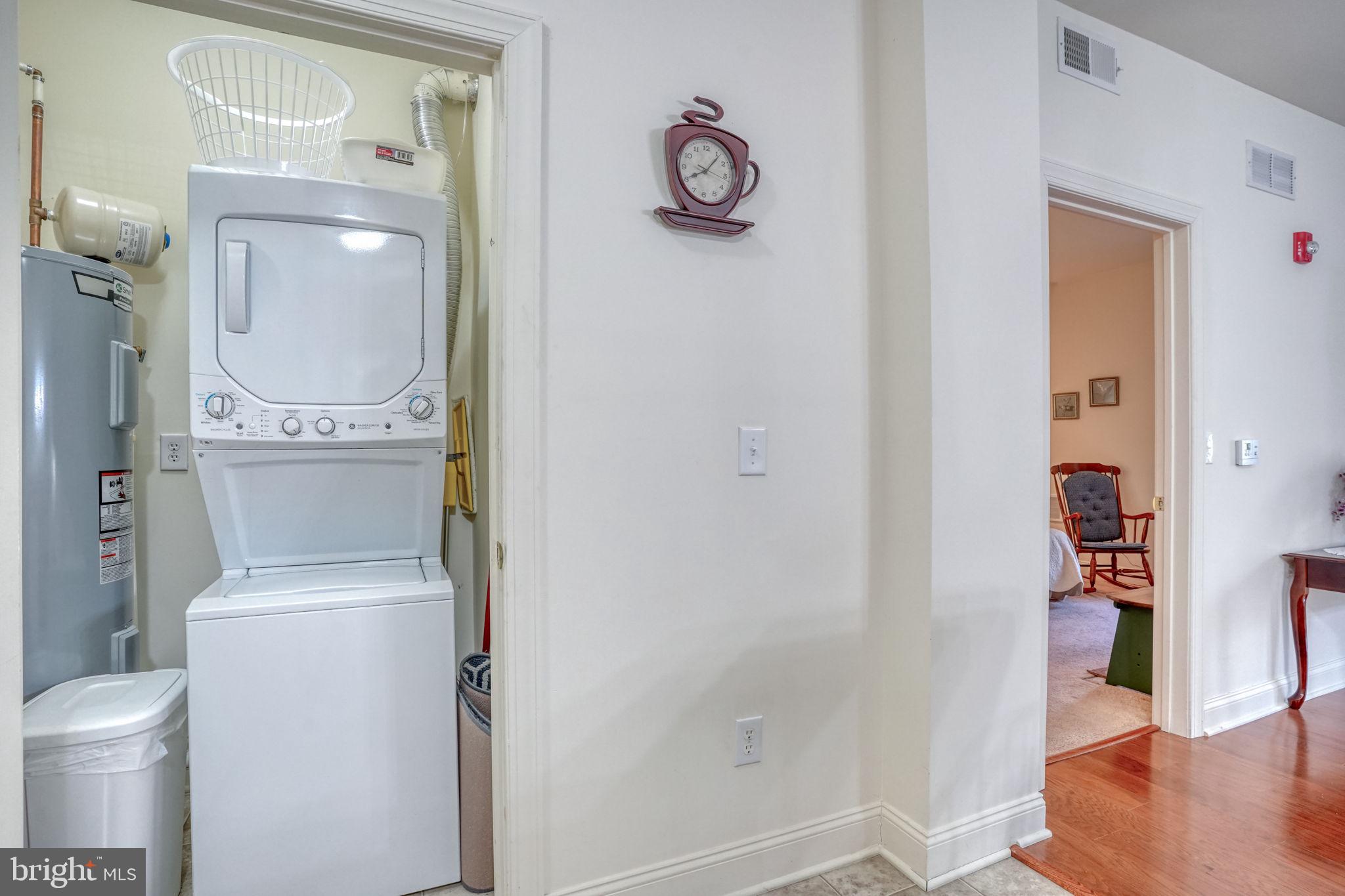 FOUNTAINVIEW - Residential