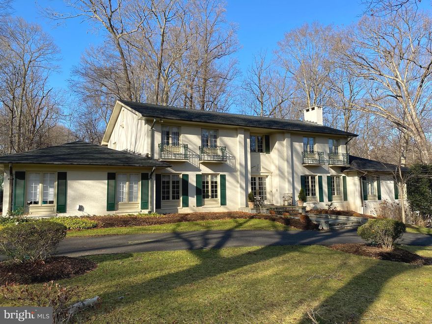 Fabulous 6 bed, 5.5 bath on 1.27 private acres. Enter the gorgeous grand foyer to light-filled formal living and dining rooms, family room, sun room (recently updated), library, and main level primary bedroom, as well as a large gourmet kitchen and breakfast room. Finished basement with recreation room, exercise room and more. Large patio area and deck overlooking in-ground pool and lighted tennis court. Roof replaced, 6 years ago.