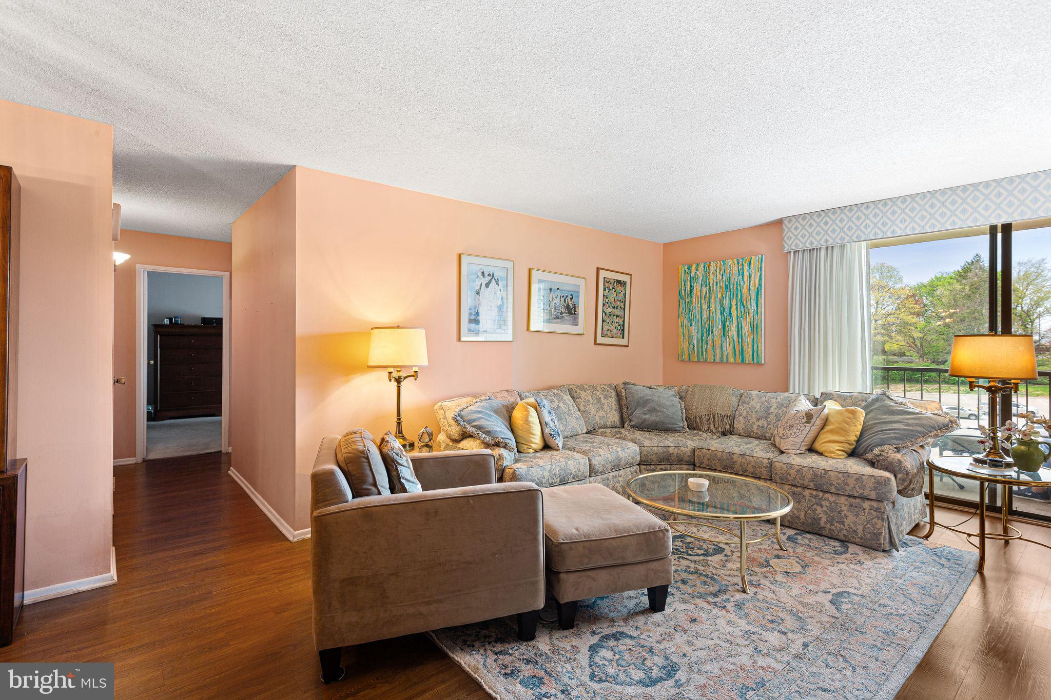 666 W GERMANTOWN PIKE 2504