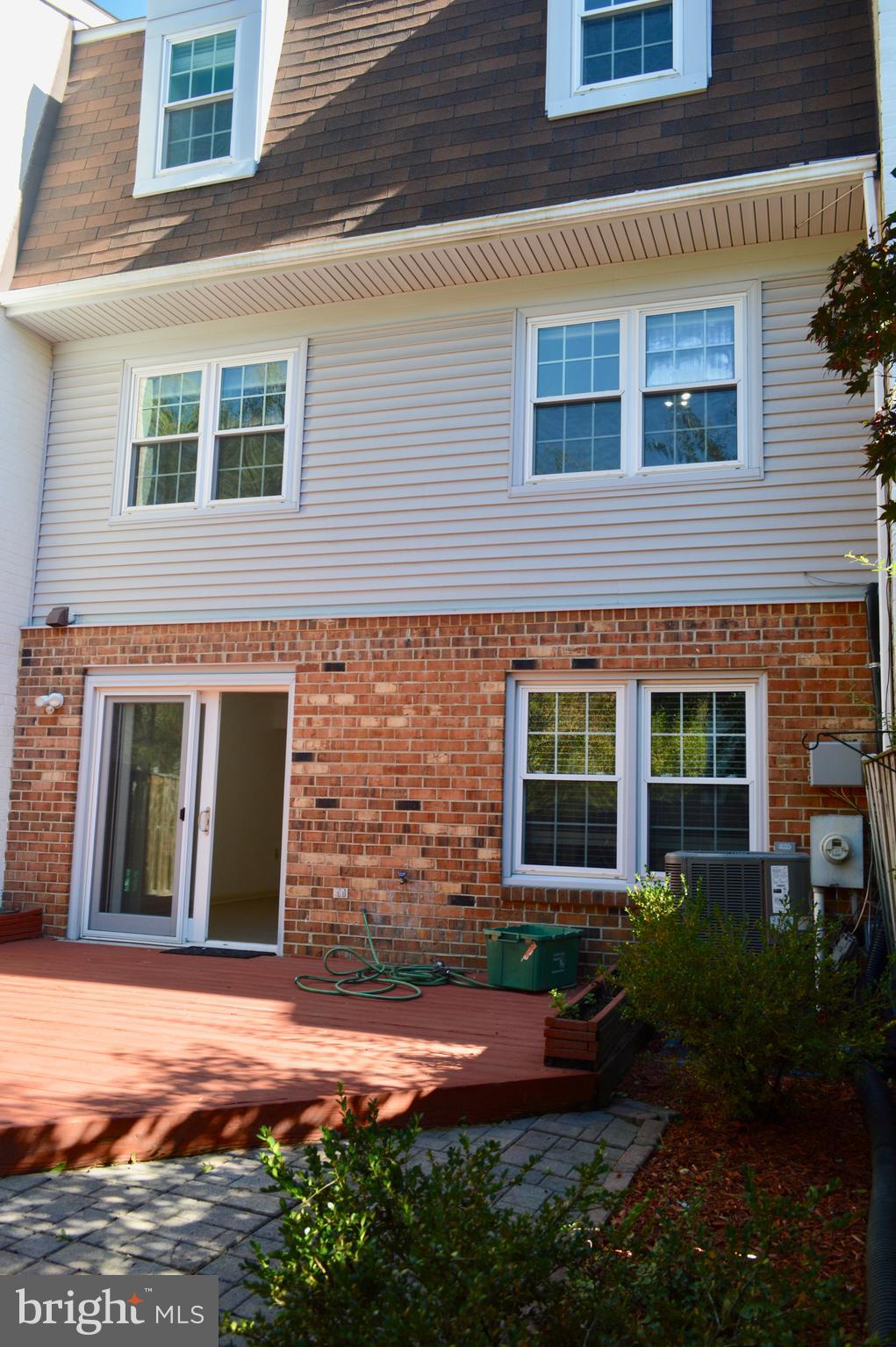 ECHO DALE - Residential Lease