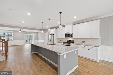 4615B CROSSING COURT ELLICOTT CITY MD 21043
