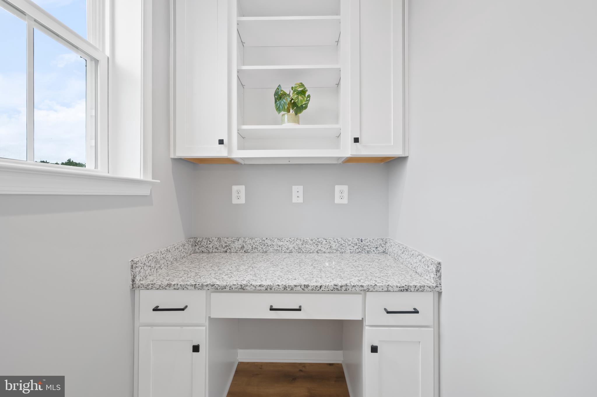 LONG GATE - Residential